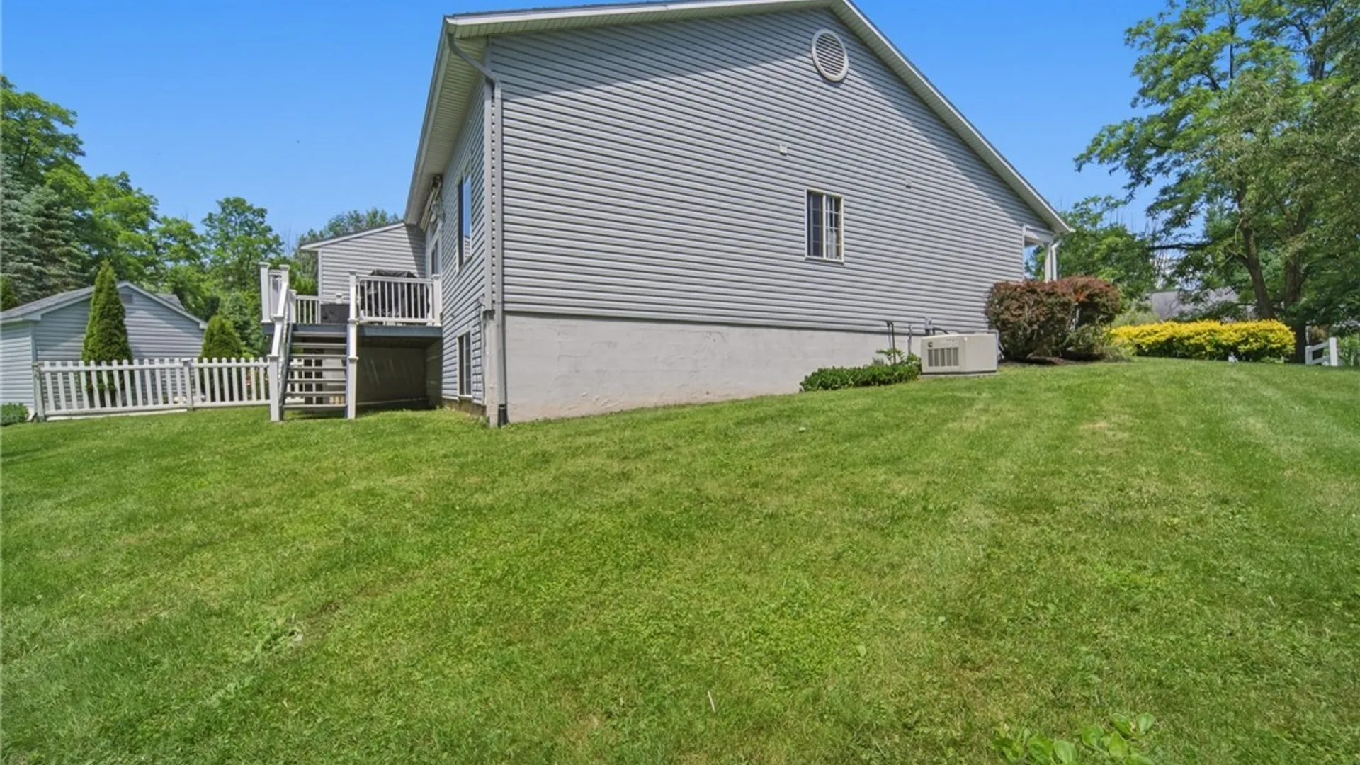 Property at 3628 Black Brant Drive, Clay, NY 13090 20
