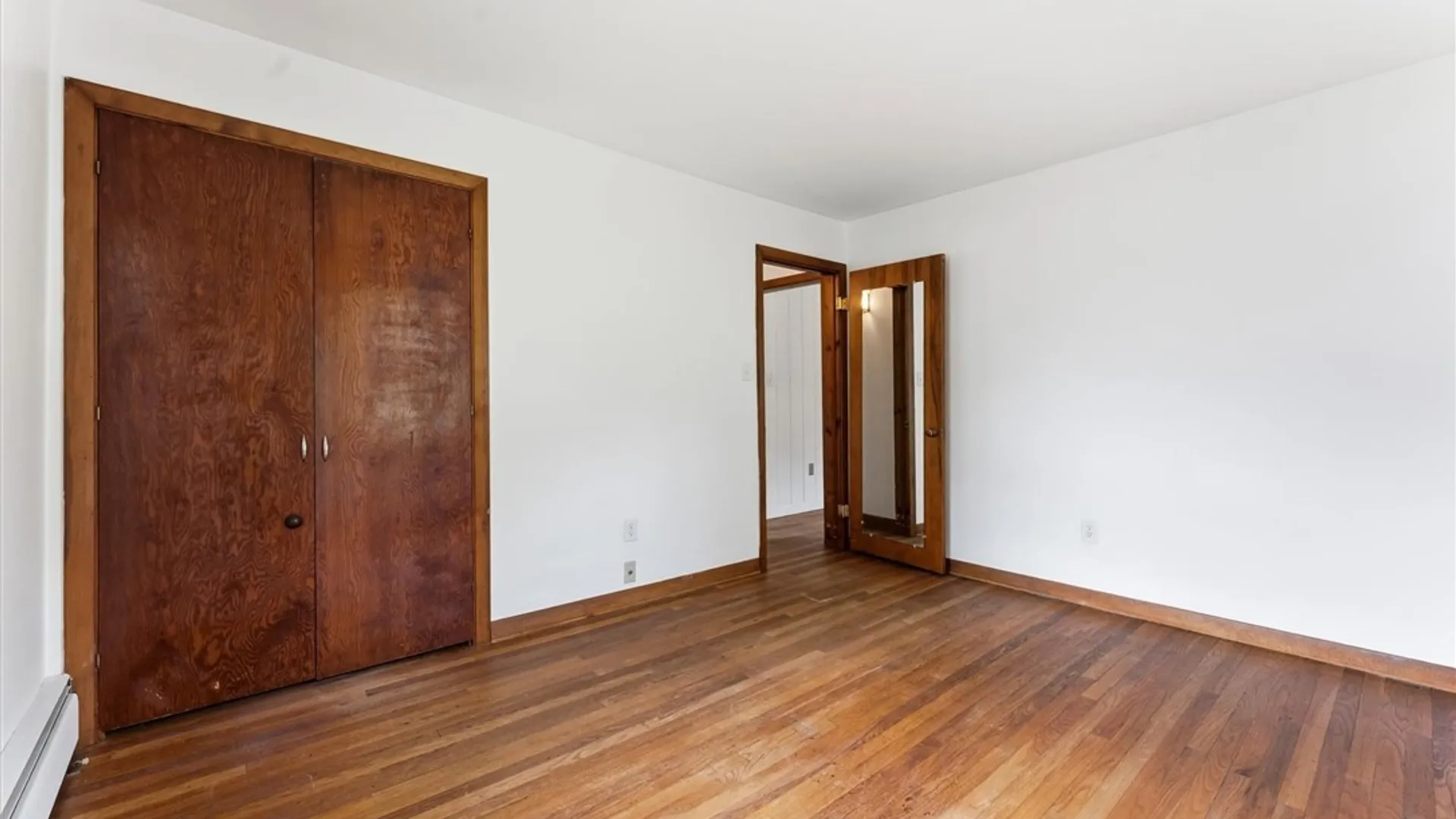 Property at 10 S Ten Eyck Avenue, Cazenovia, NY 13035 25