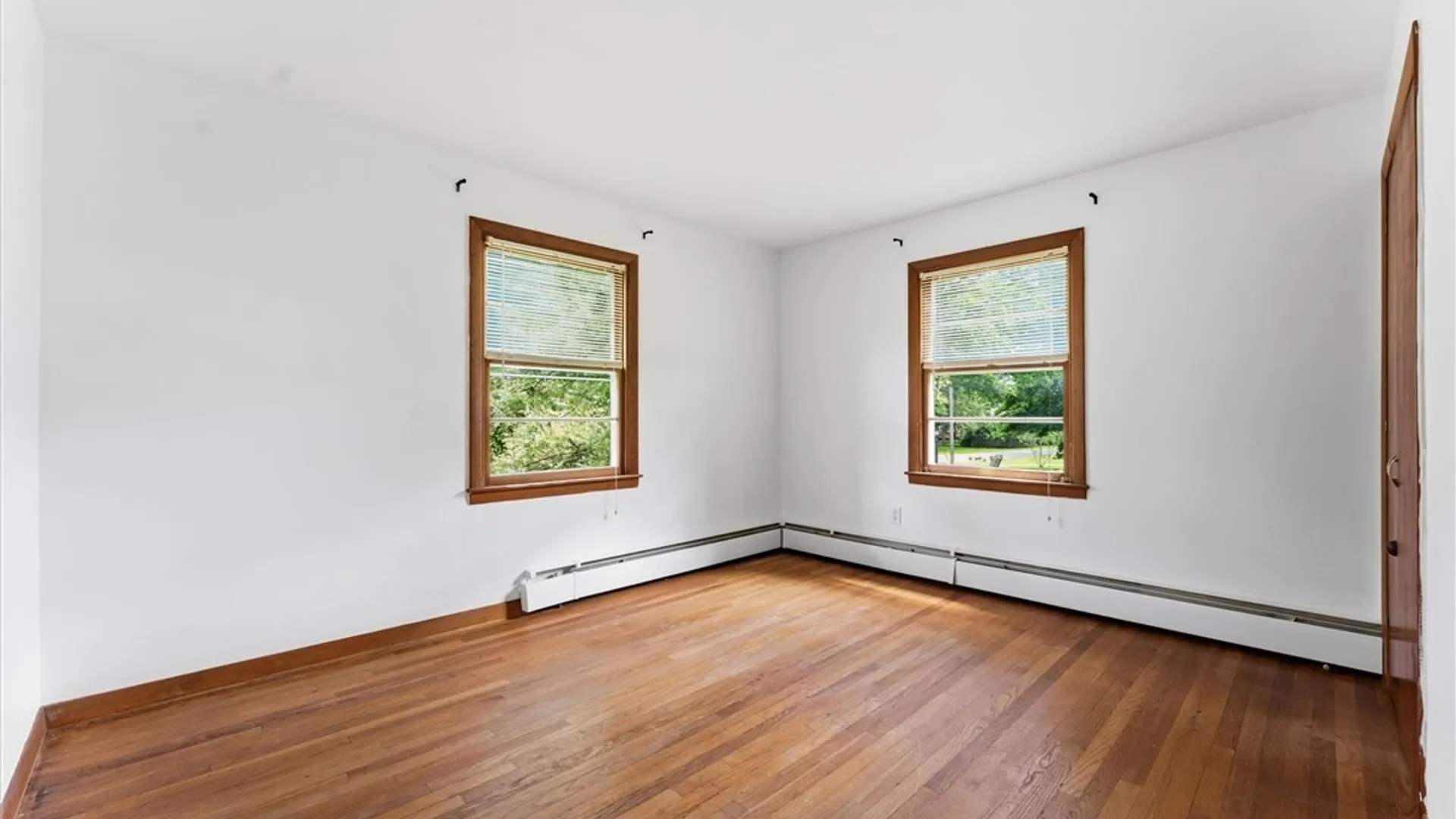 Property at 10 S Ten Eyck Avenue, Cazenovia, NY 13035 13
