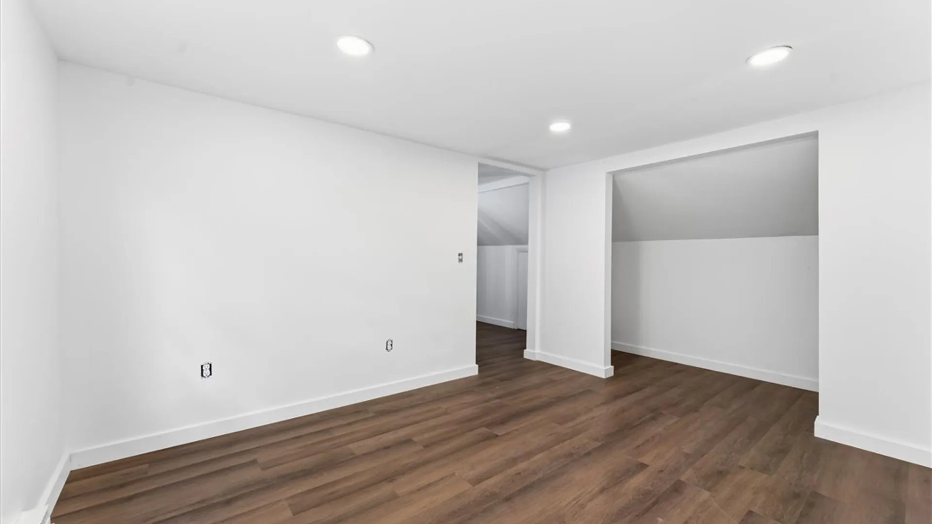 Property at 10 S Ten Eyck Avenue, Cazenovia, NY 13035 21