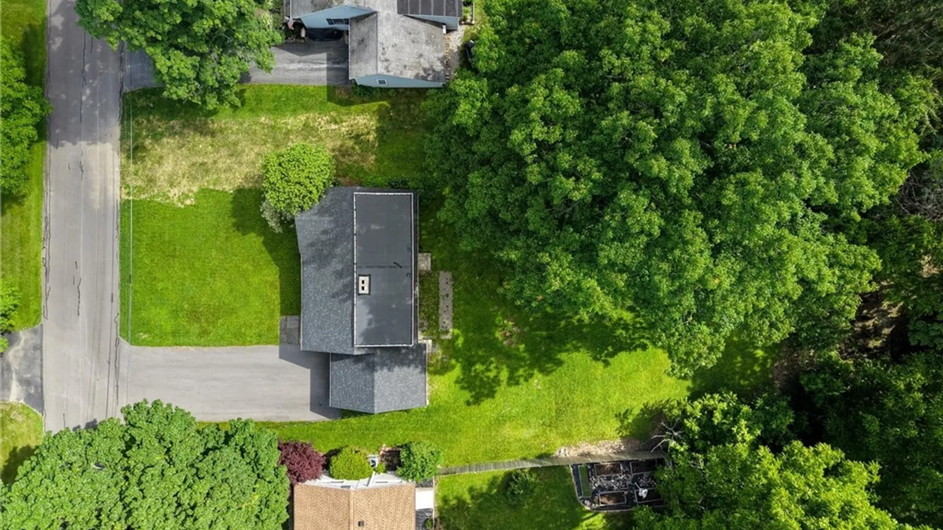 Property at 10 S Ten Eyck Avenue, Cazenovia, NY 13035 43