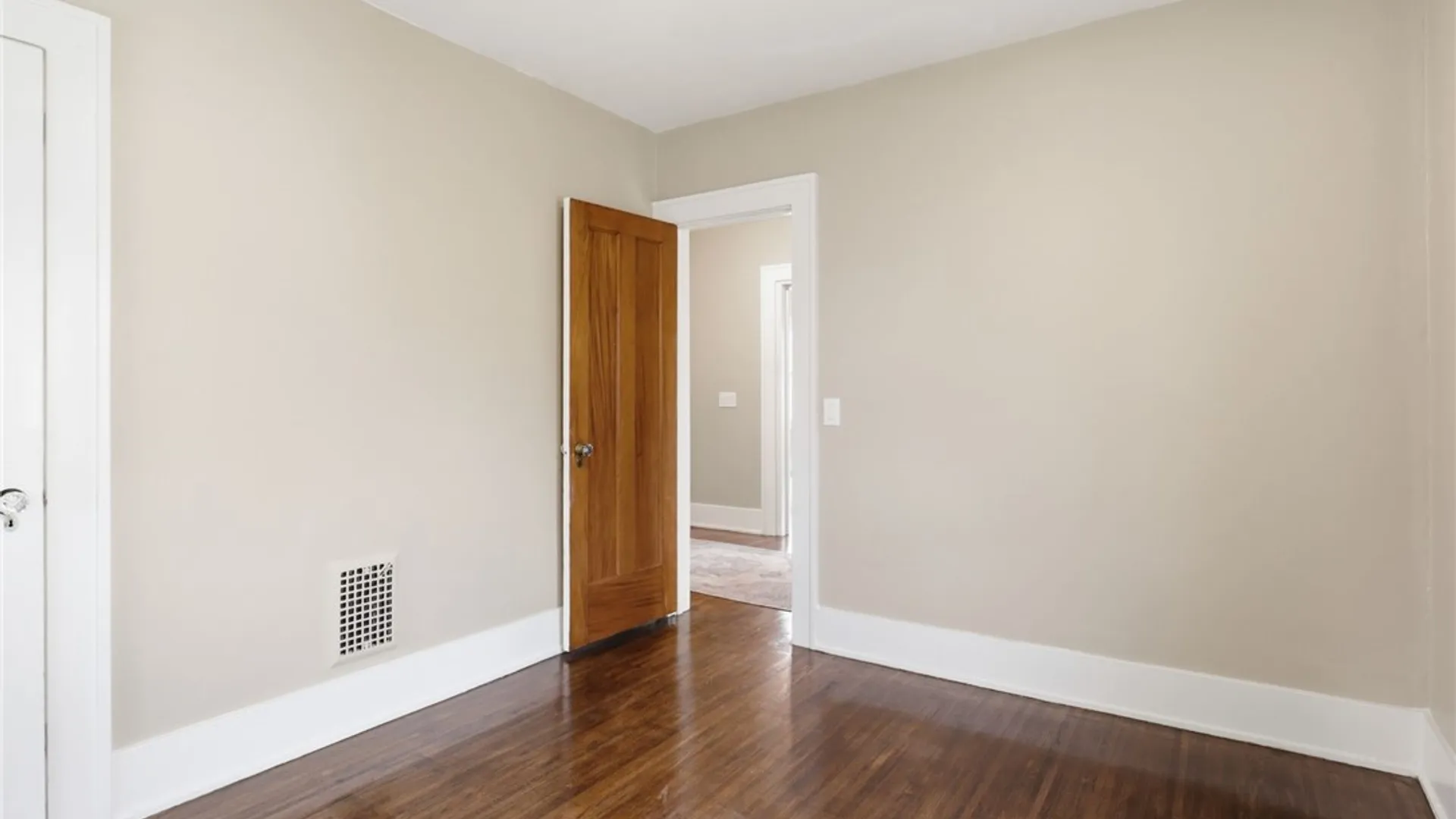 Property at 112 Roxborough Road, Rochester, NY 14619 25