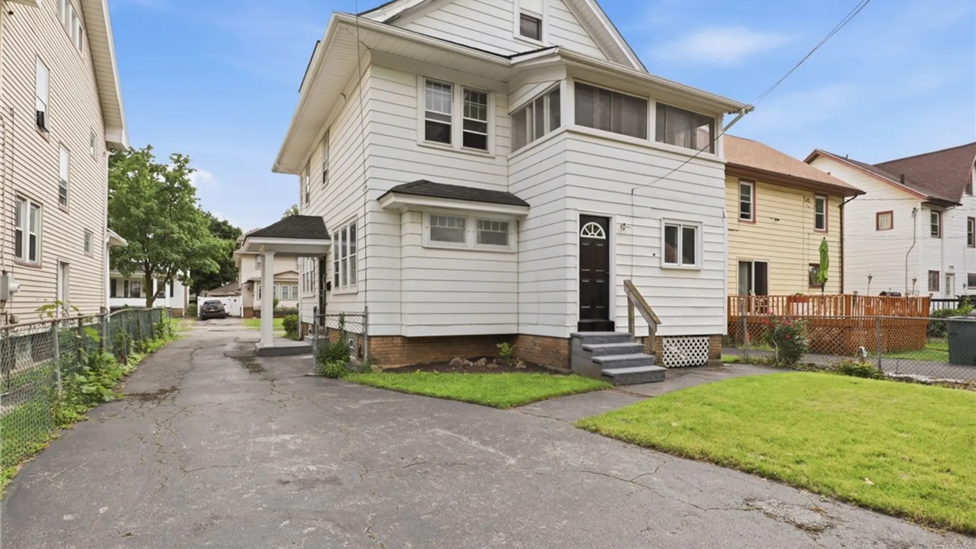 Property at 112 Roxborough Road, Rochester, NY 14619 34