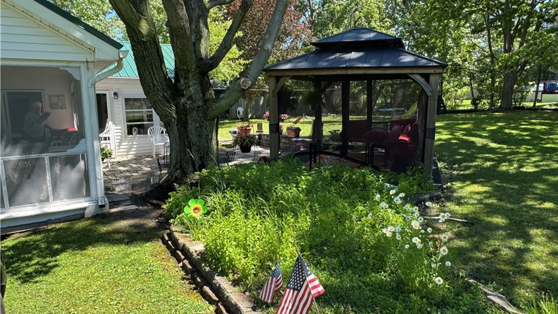 Property at 96 Chestnut Lane, Evans, NY 14006 6