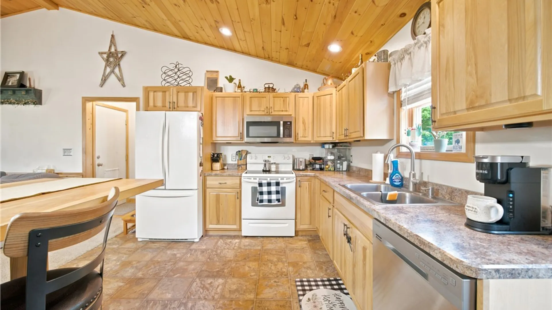 Property at 6031 Daniels Road, Bath, NY 14810 9