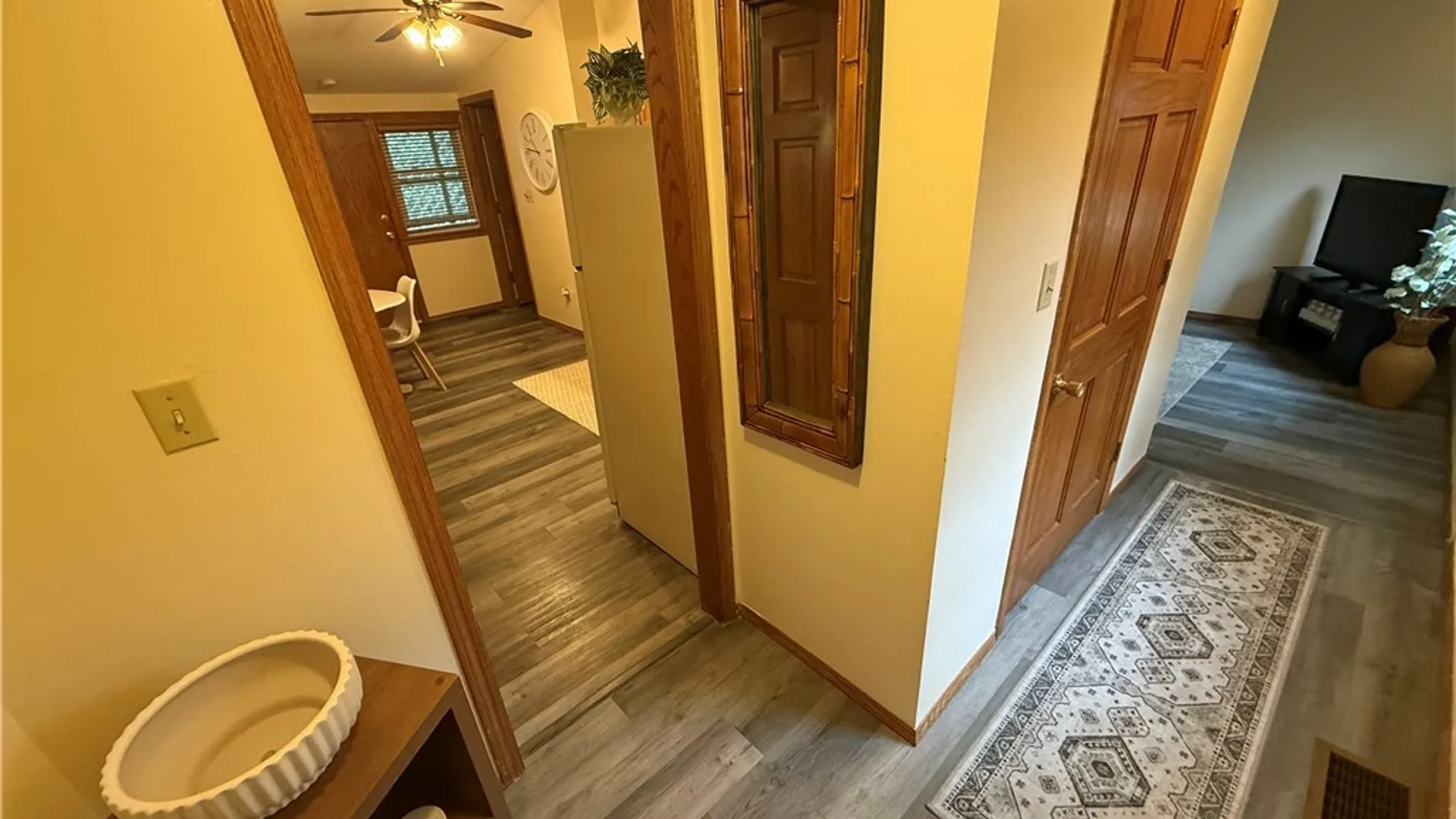 Property at 915 Arcadia Avenue, Utica, NY 13502 17