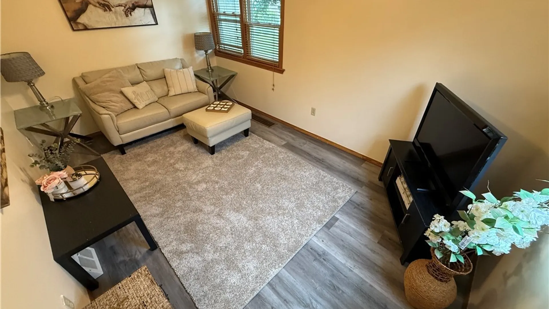 Property at 915 Arcadia Avenue, Utica, NY 13502 8