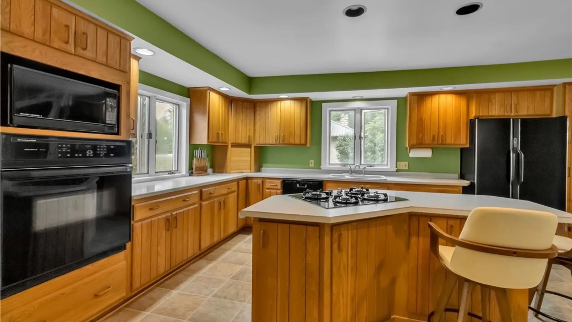 Property at 997 Sweet Road, Aurora, NY 14052 9