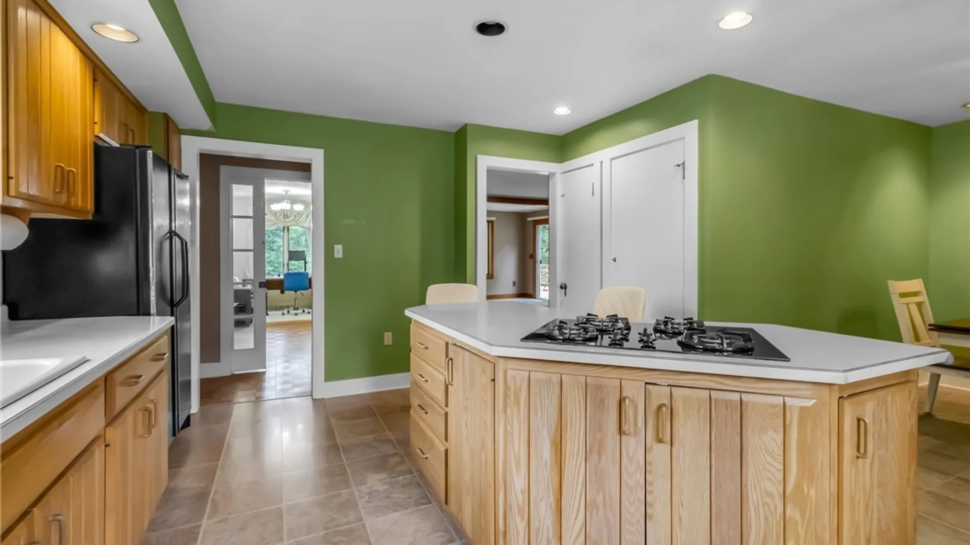 Property at 997 Sweet Road, Aurora, NY 14052 12