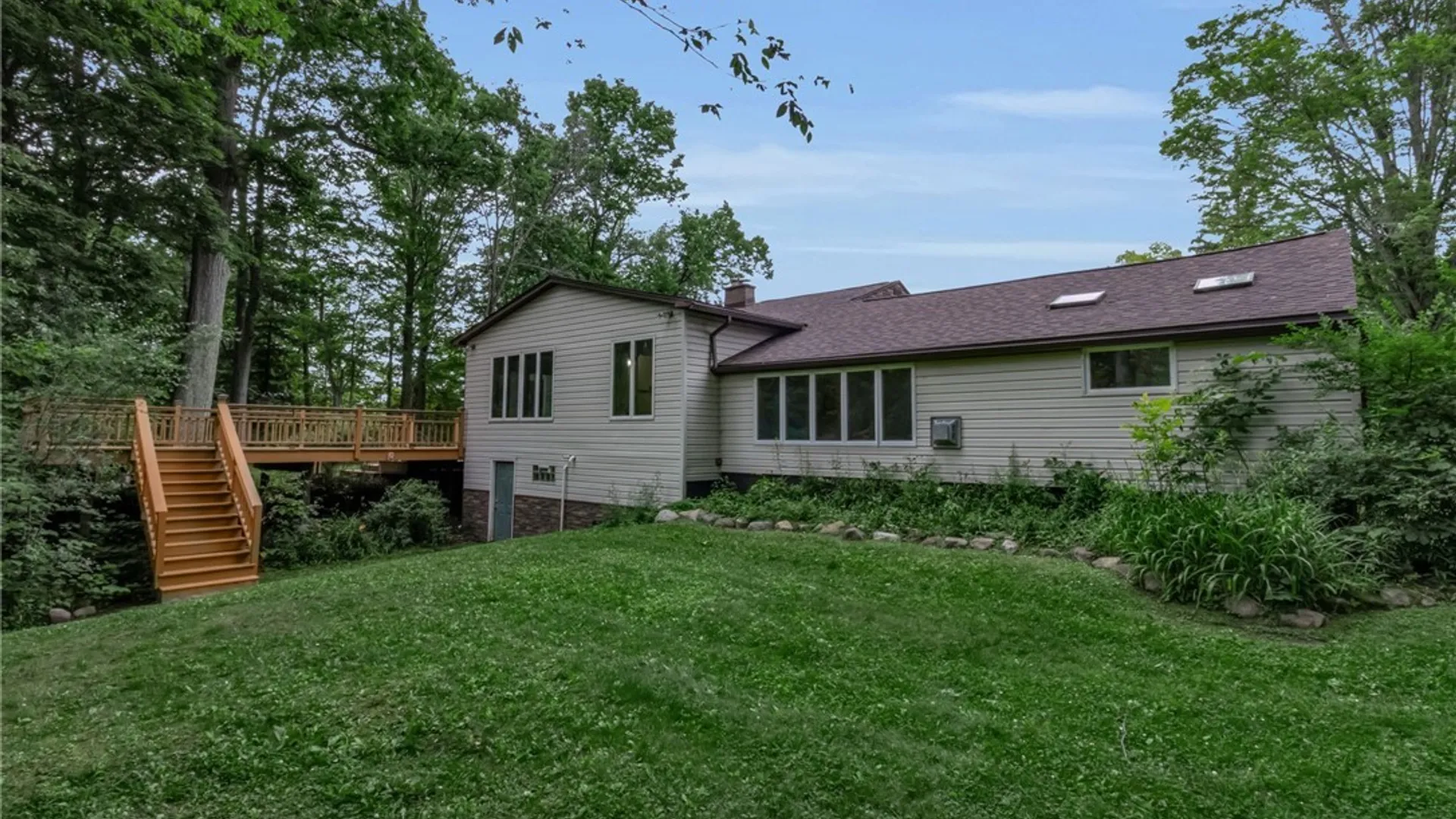 Property at 997 Sweet Road, Aurora, NY 14052 16