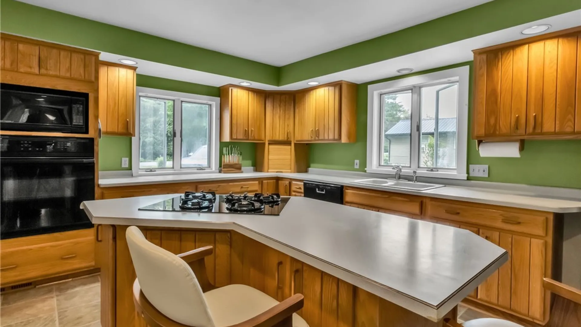 Property at 997 Sweet Road, Aurora, NY 14052 36