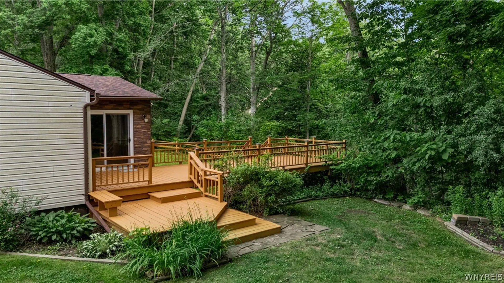 Property at 997 Sweet Road, Aurora, NY 14052 41