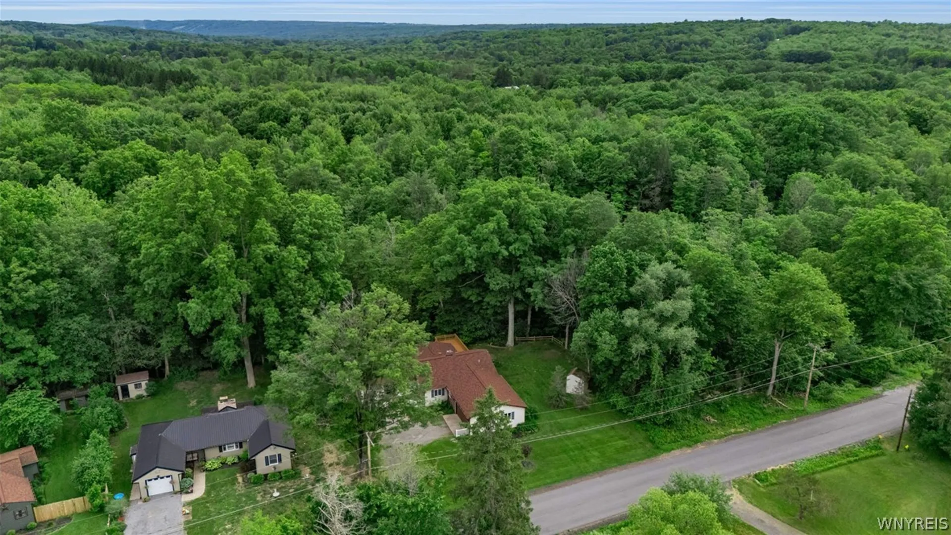 Property at 997 Sweet Road, Aurora, NY 14052 47