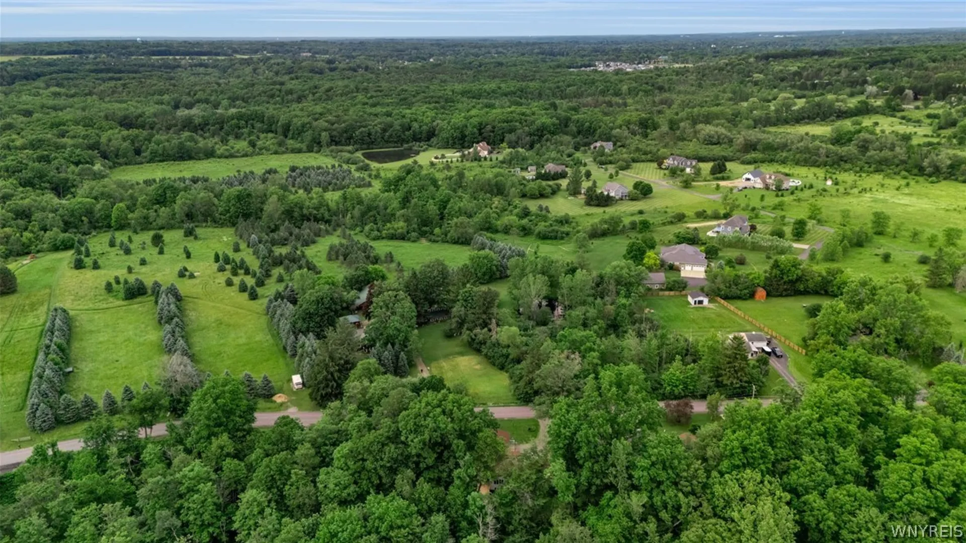 Property at 997 Sweet Road, Aurora, NY 14052 49