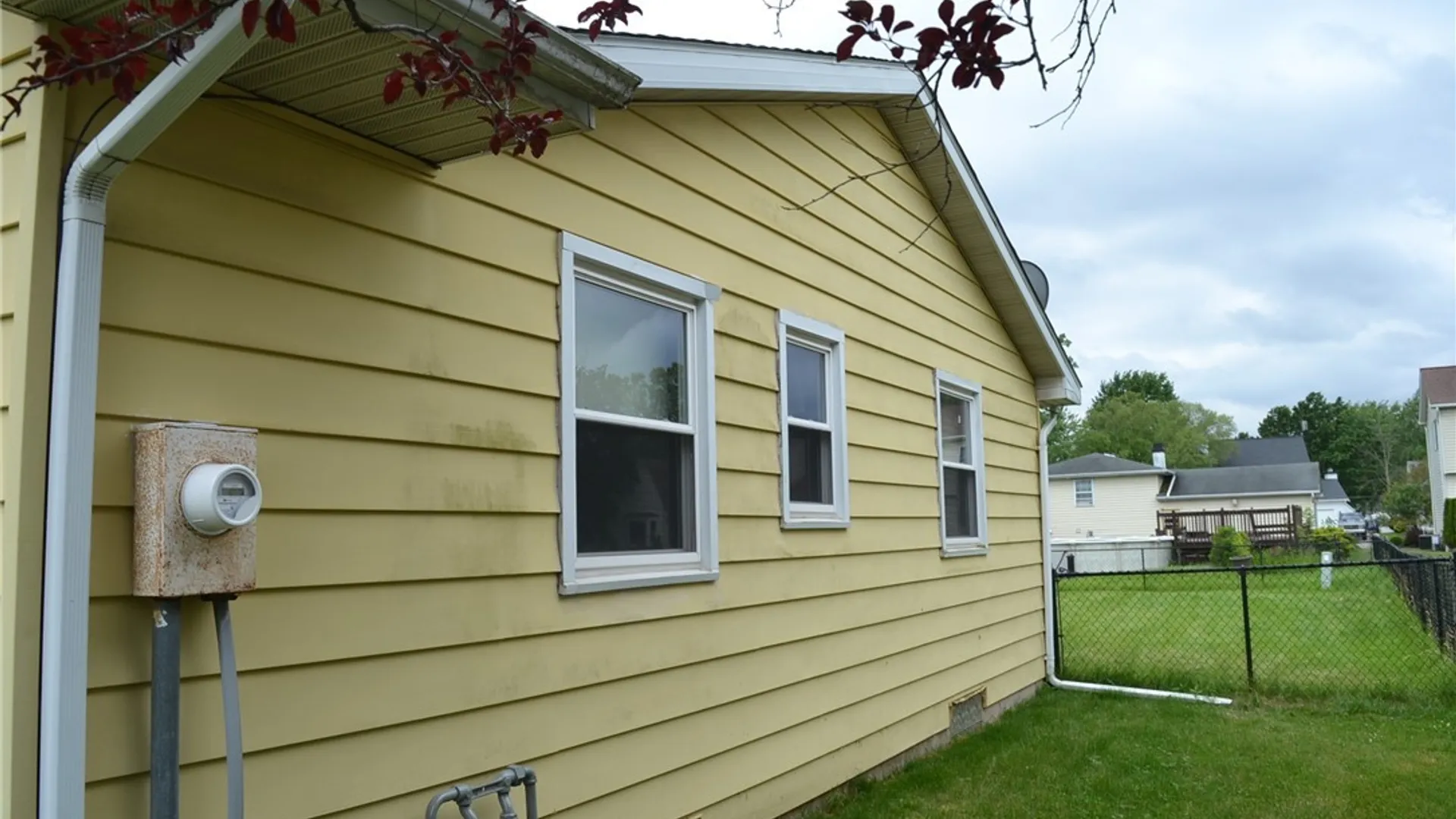 Property at 92 Lindhurst Drive, Lockport City, NY 14094 5