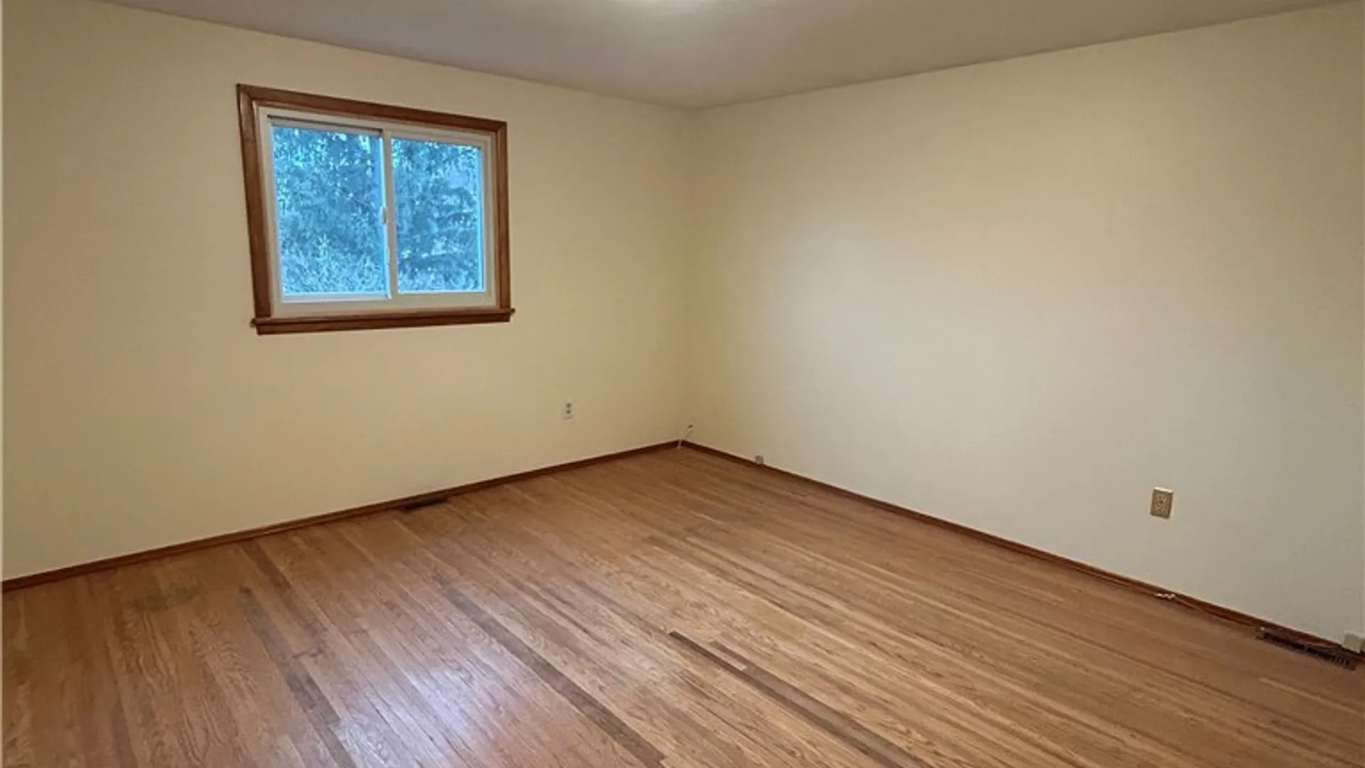 Property at 124 Granada Circle, Irondequoit, NY 14609 30
