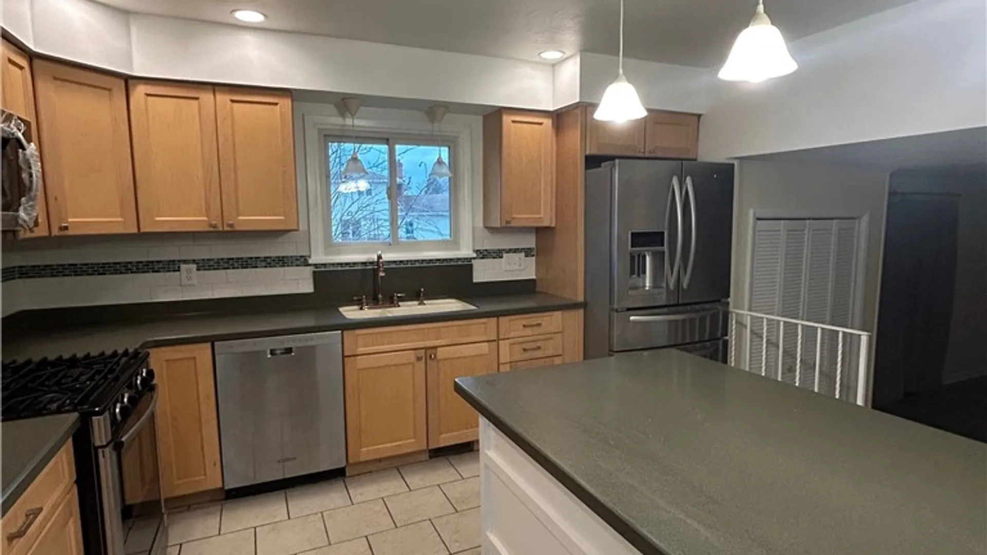 Property at 124 Granada Circle, Irondequoit, NY 14609 14