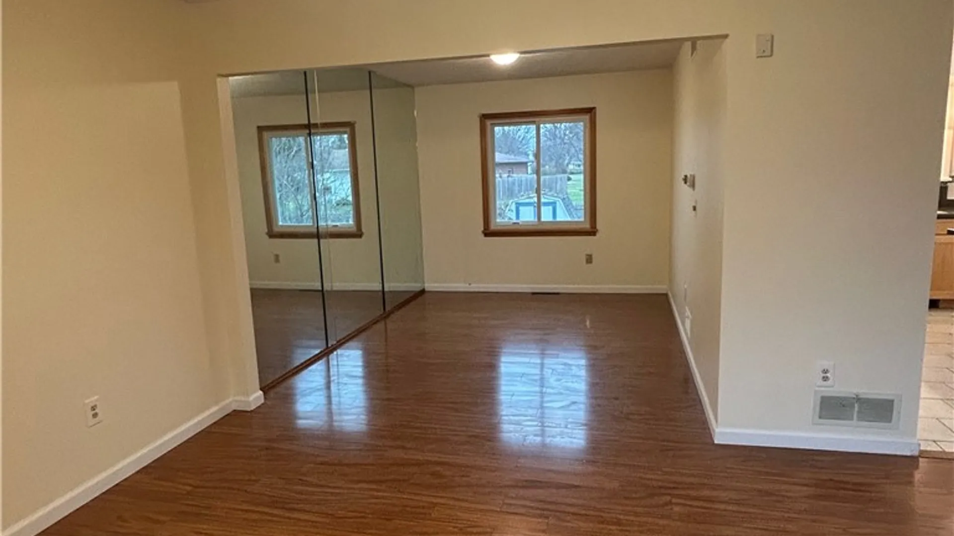 Property at 124 Granada Circle, Irondequoit, NY 14609 20