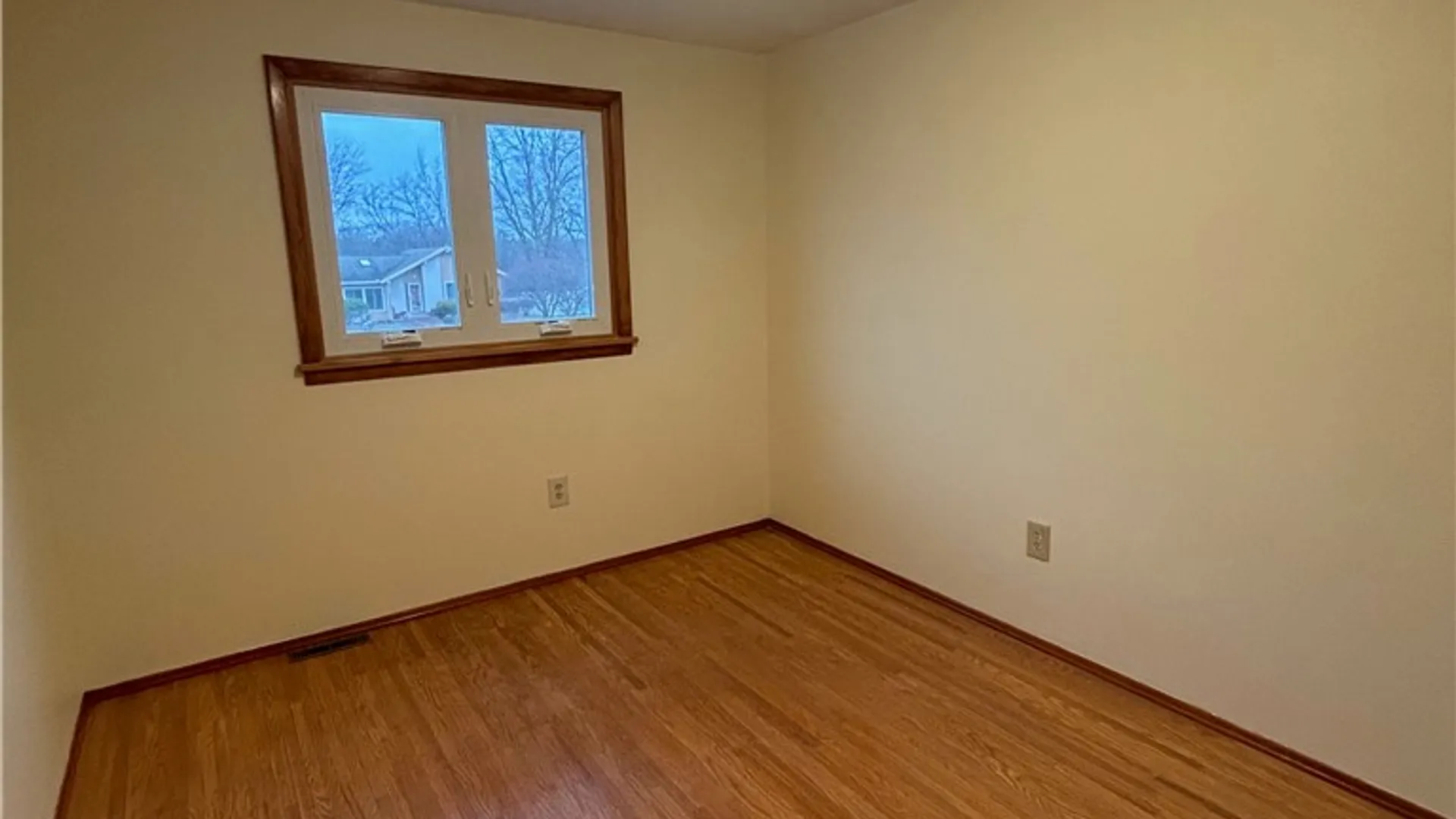 Property at 124 Granada Circle, Irondequoit, NY 14609 22