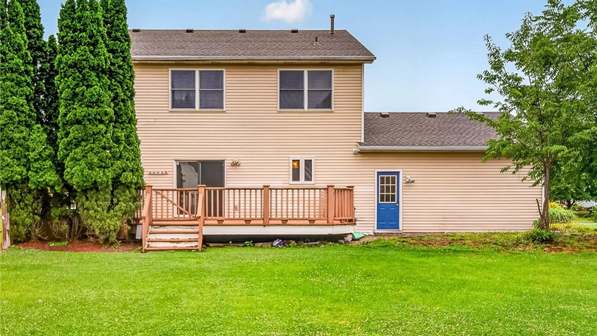 Property at 44 Cape Henry Trail, Henrietta, NY 14586 43