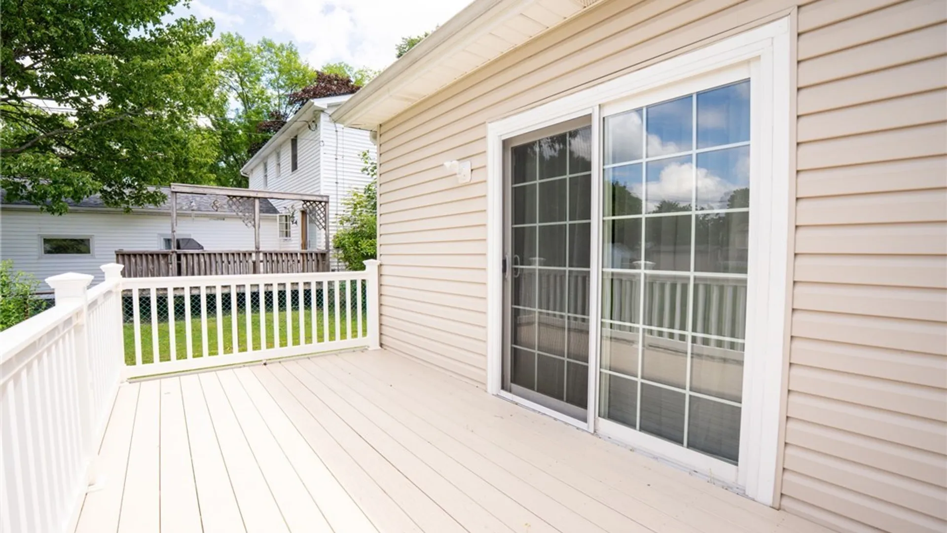 Property at 108 Christine Drive, Amherst, NY 14228 27