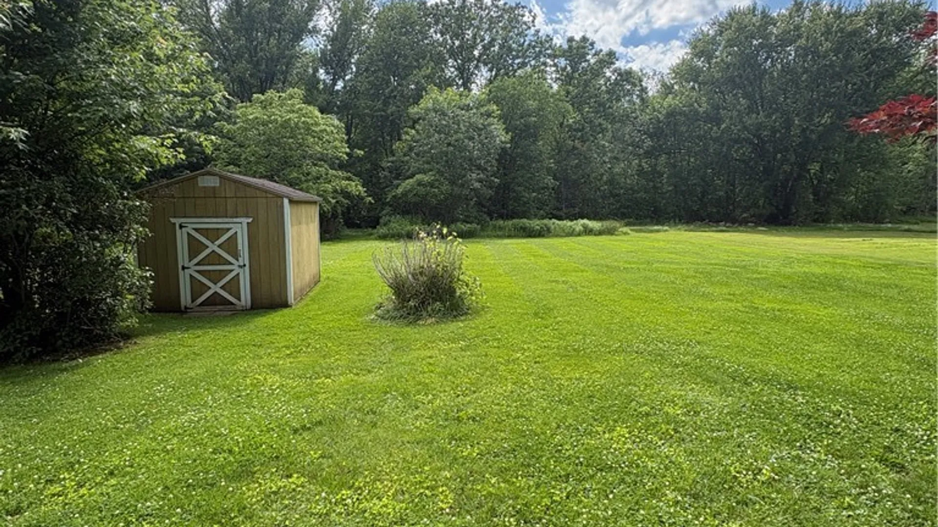 Property at 8269 Oswego Road, Clay, NY 13090 3