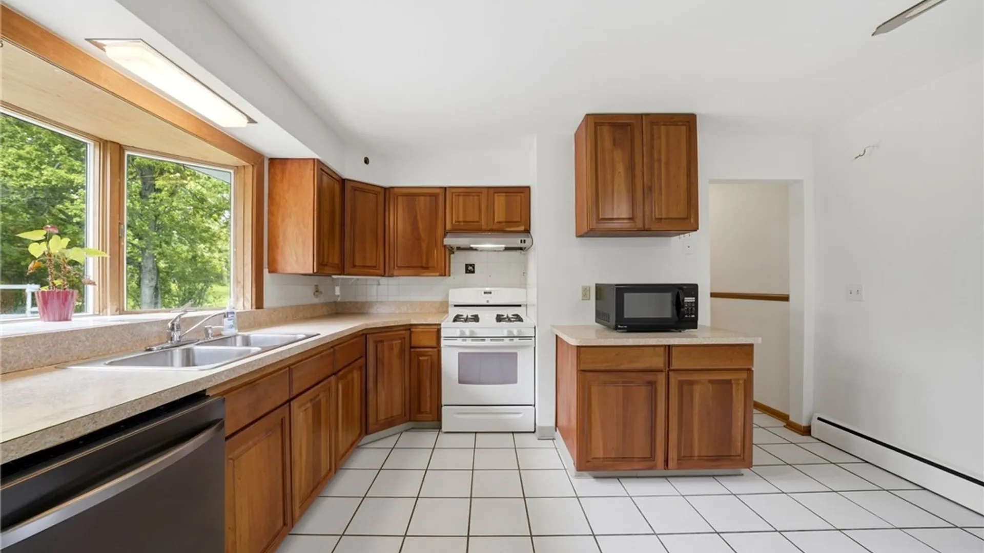 Property at 5676 Homestead Road, Boston, NY 14075 16