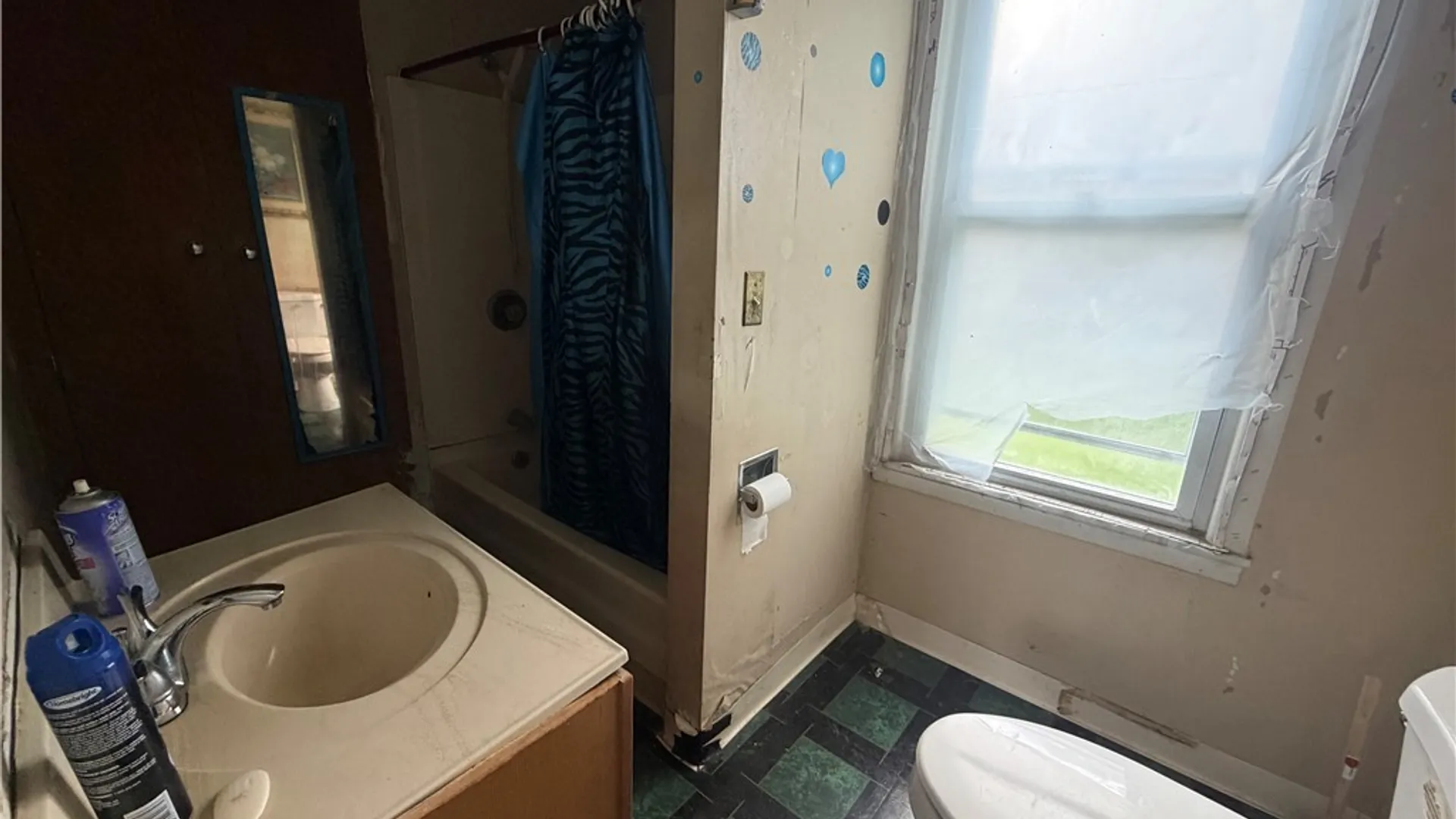 Property at 115 Washington Street, Lockport City, NY 14094 8