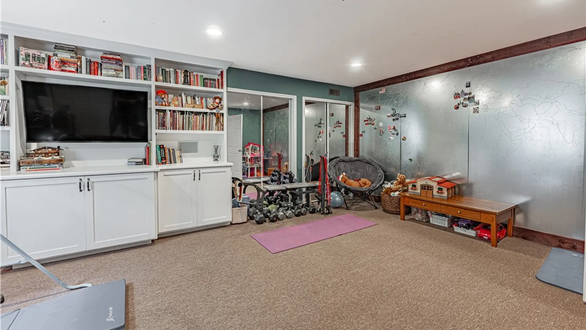 Property at 4899 Beach Ridge Road, Pendleton, NY 14094 33