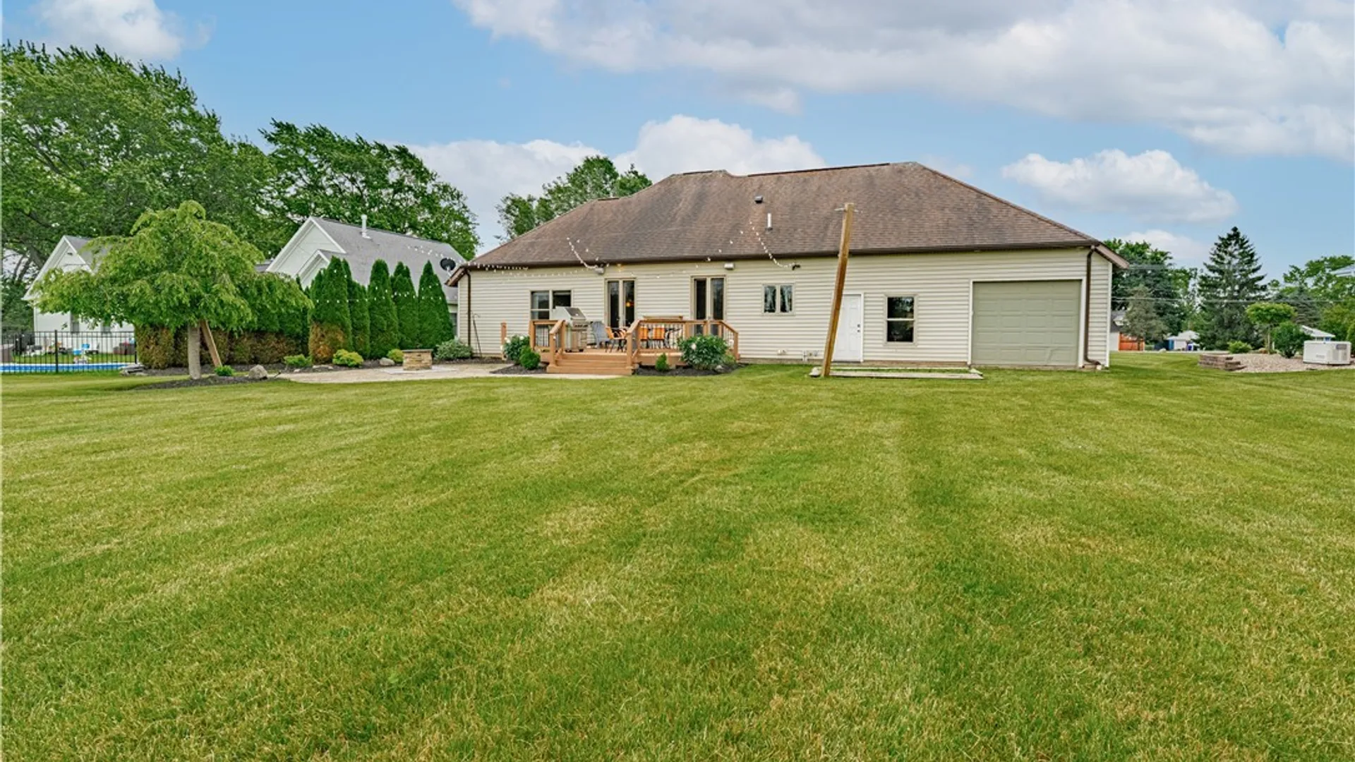 Property at 4899 Beach Ridge Road, Pendleton, NY 14094 42