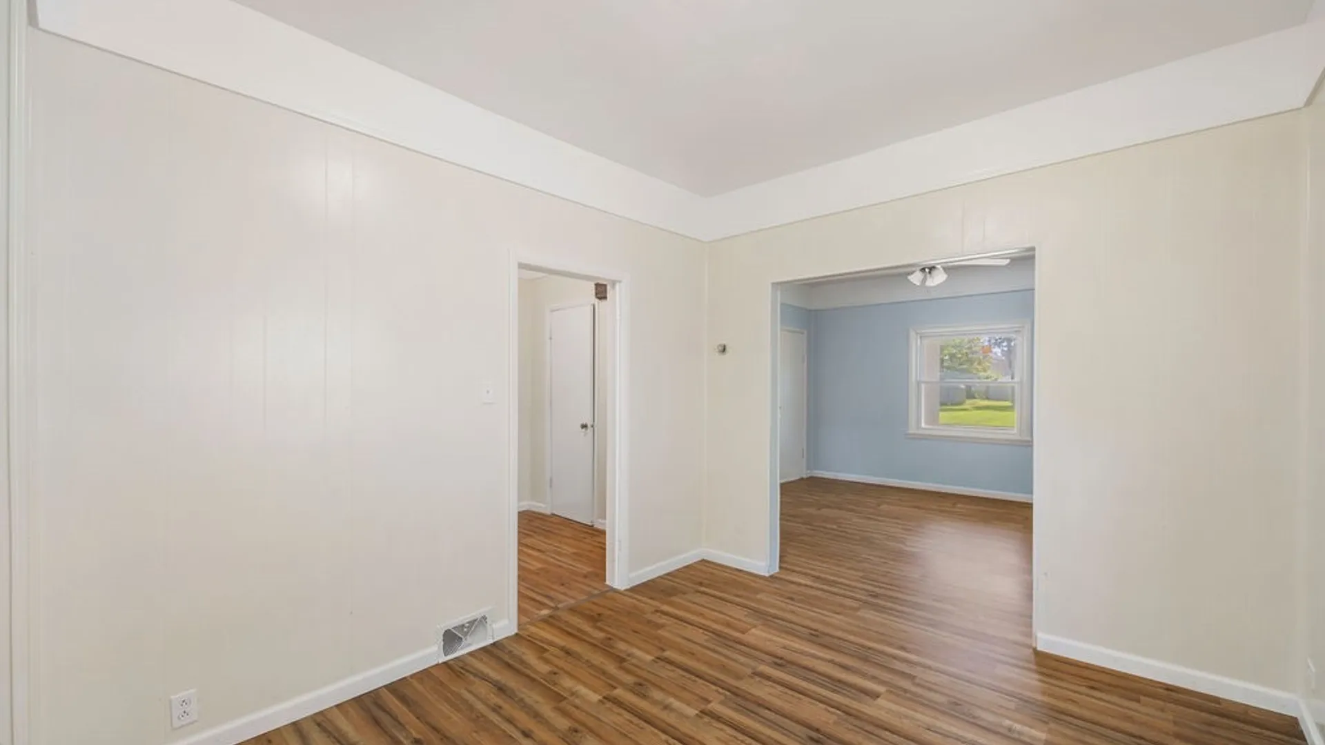 Property at 2424 Cudaback Avenue, Niagara Falls, NY 14303 7