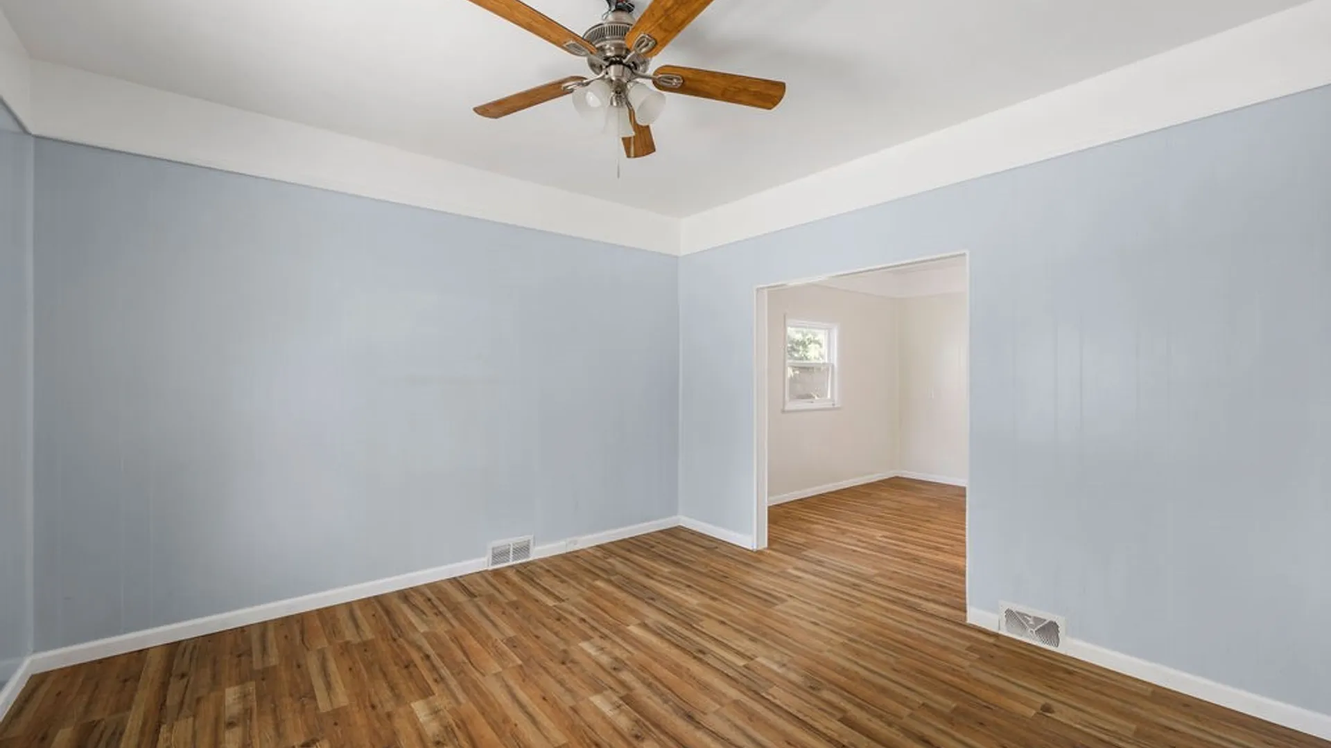 Property at 2424 Cudaback Avenue, Niagara Falls, NY 14303 18