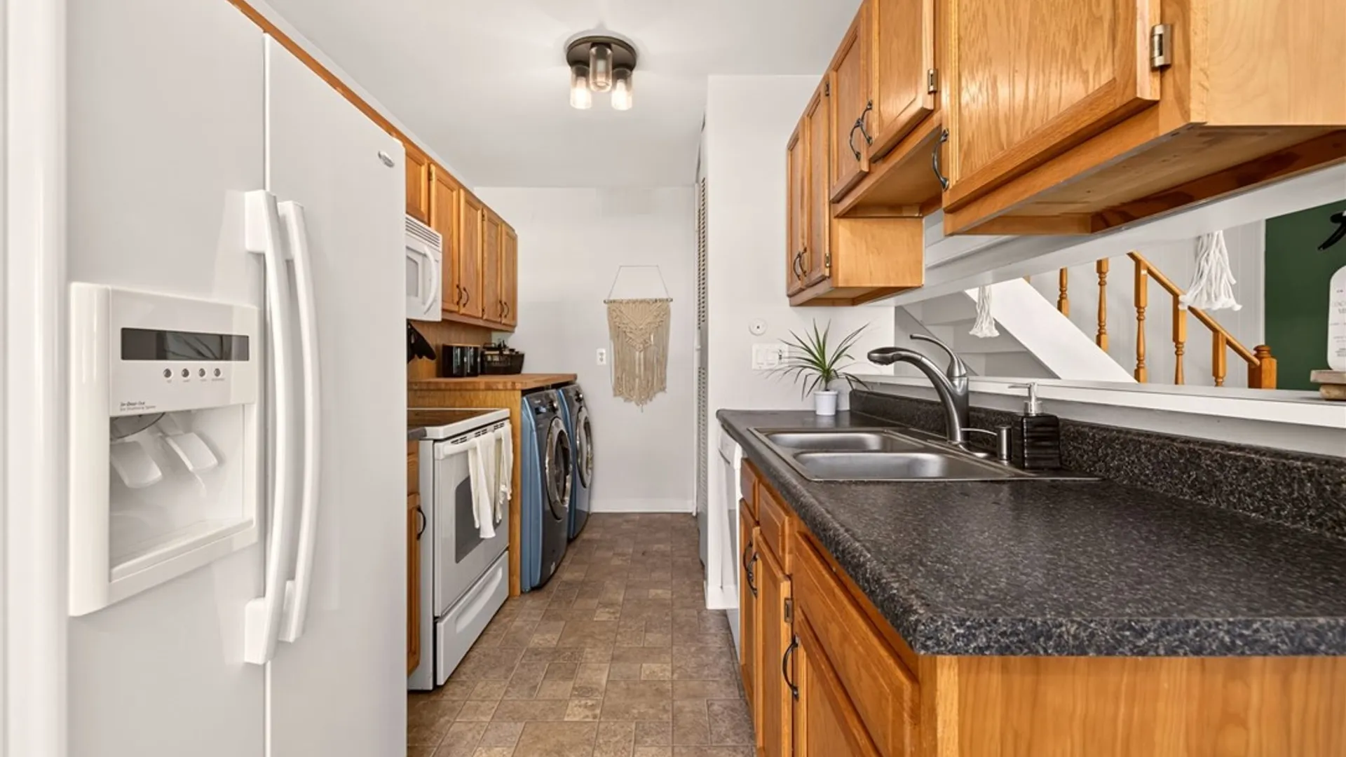 Property at 3 Eagle Lane, Perinton, NY 14450 10
