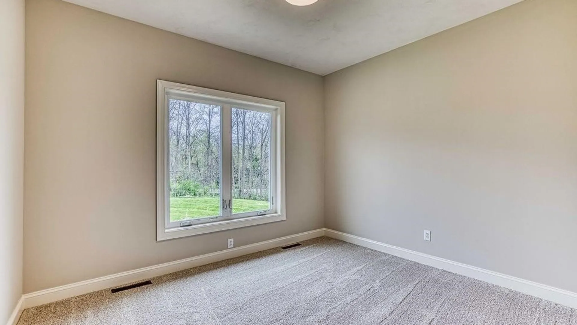 Property at 137 Edwards Falls Lane, Manlius, NY 13104 20