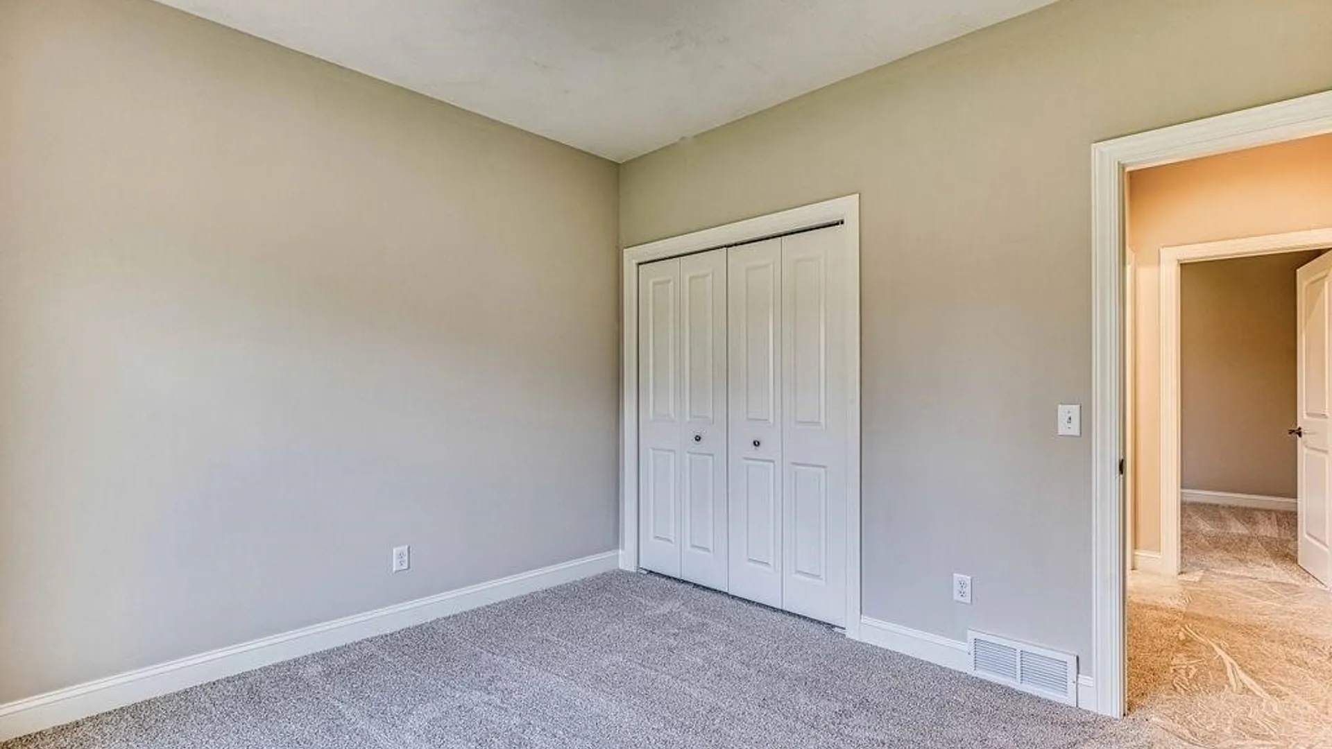 Property at 137 Edwards Falls Lane, Manlius, NY 13104 23