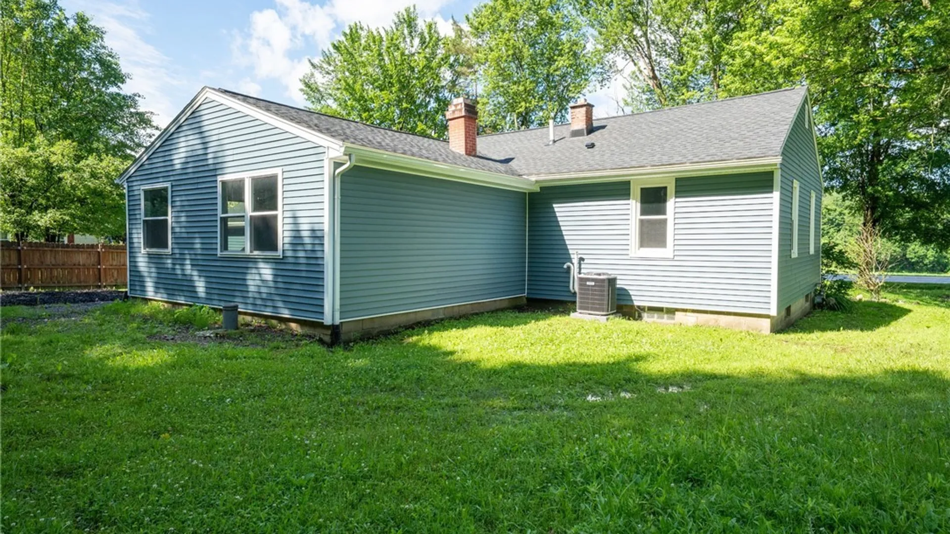 Property at 8669 Sisson Highway, Eden, NY 14057 3