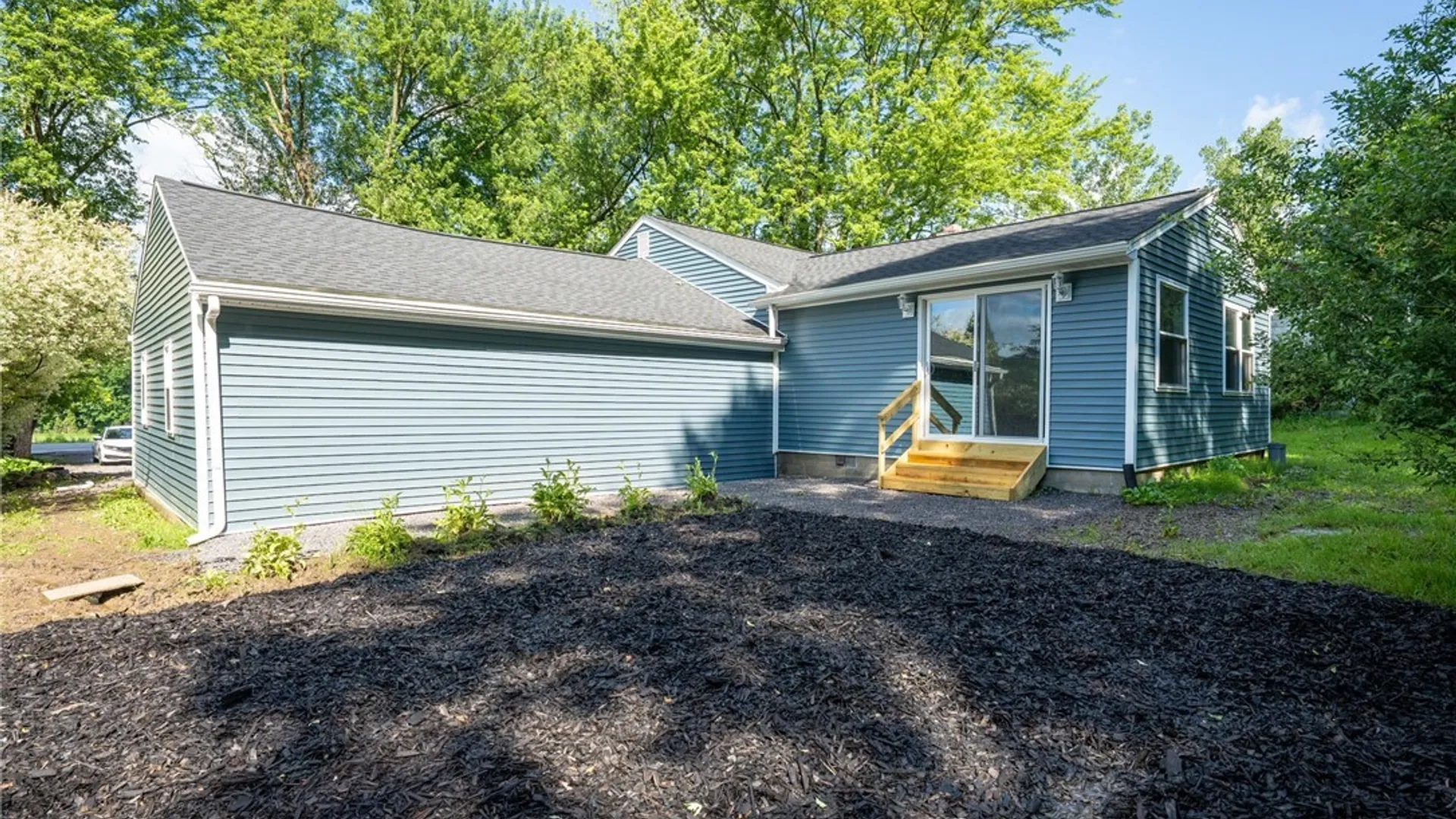 Property at 8669 Sisson Highway, Eden, NY 14057 5