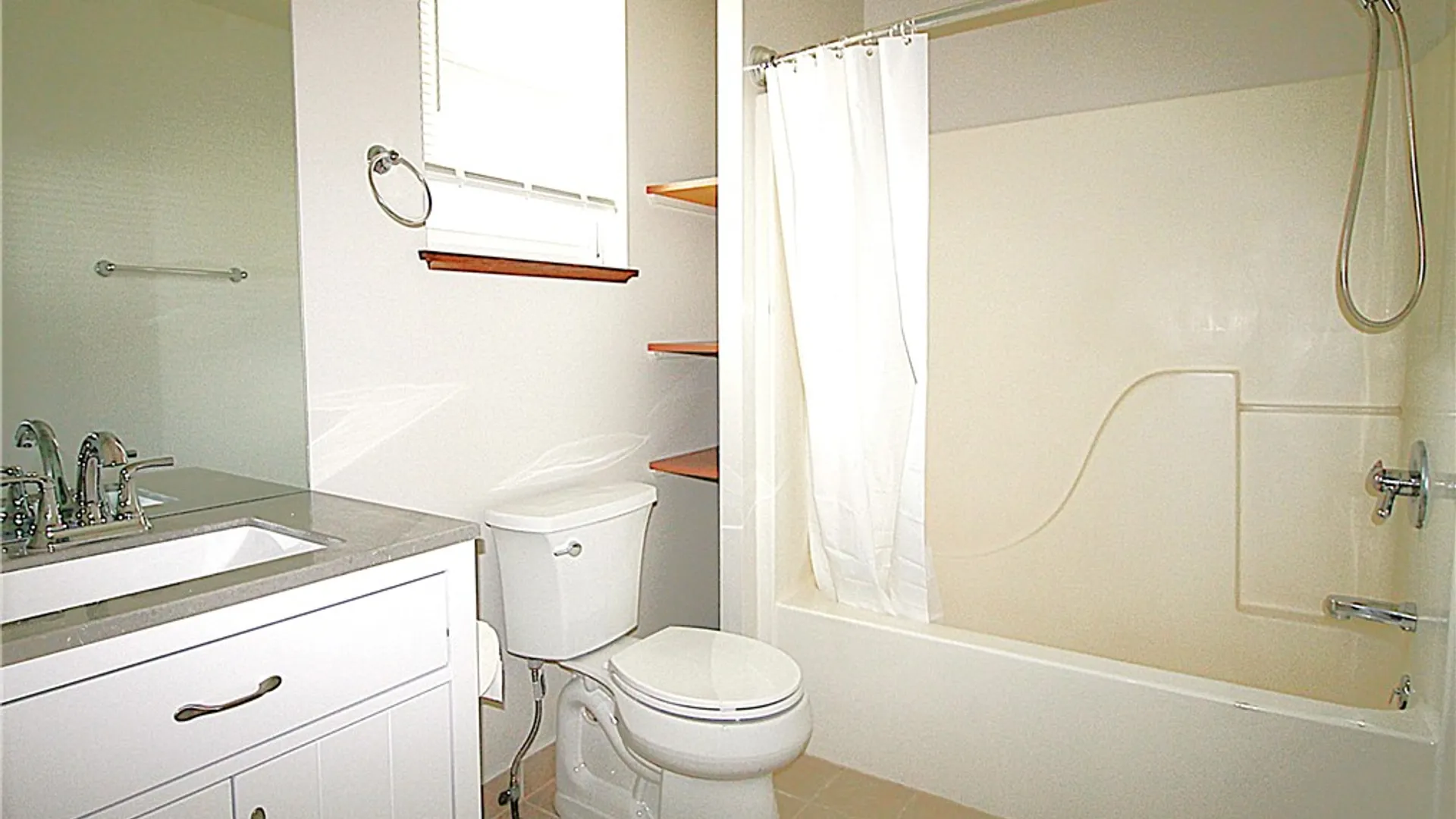 Property at 14 Whalin Street, Rochester, NY 14620 9