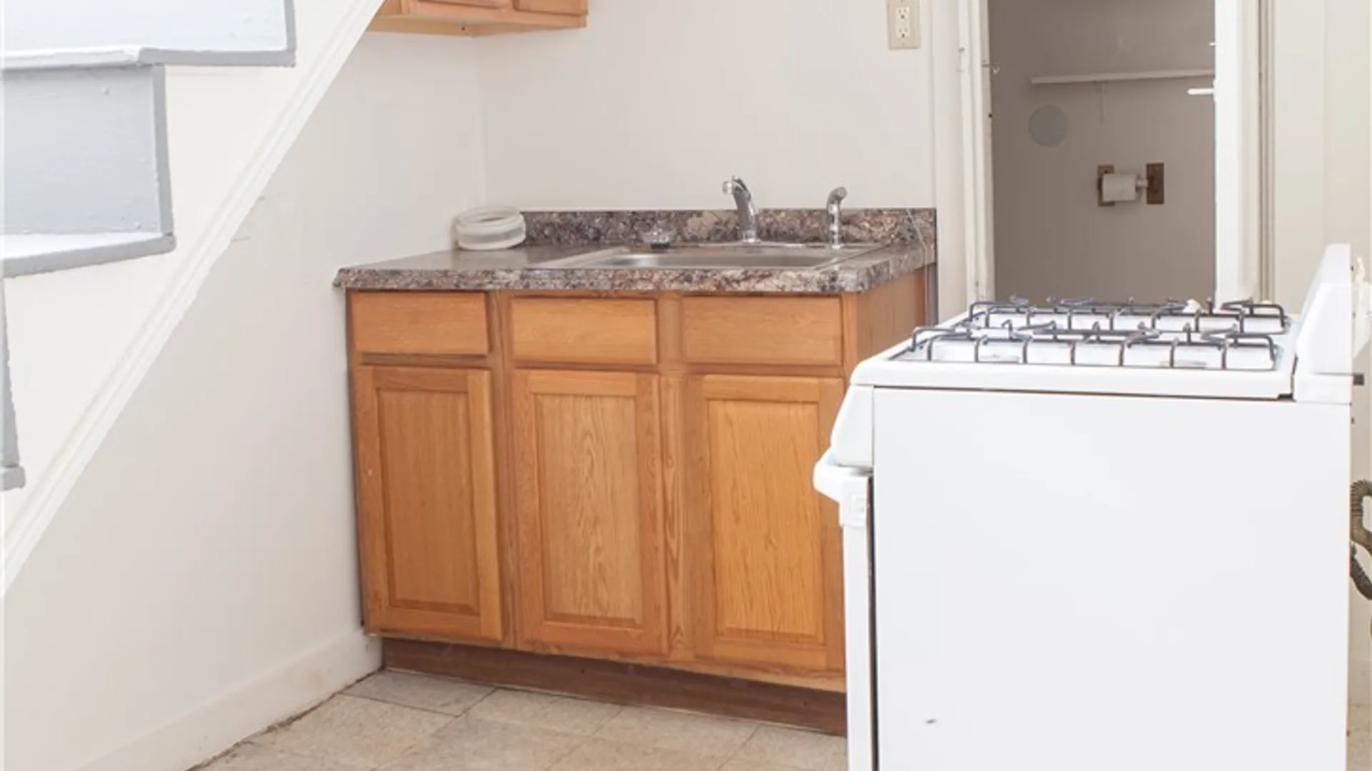 Property at 700 Westcott Street, Syracuse, NY 13210 4