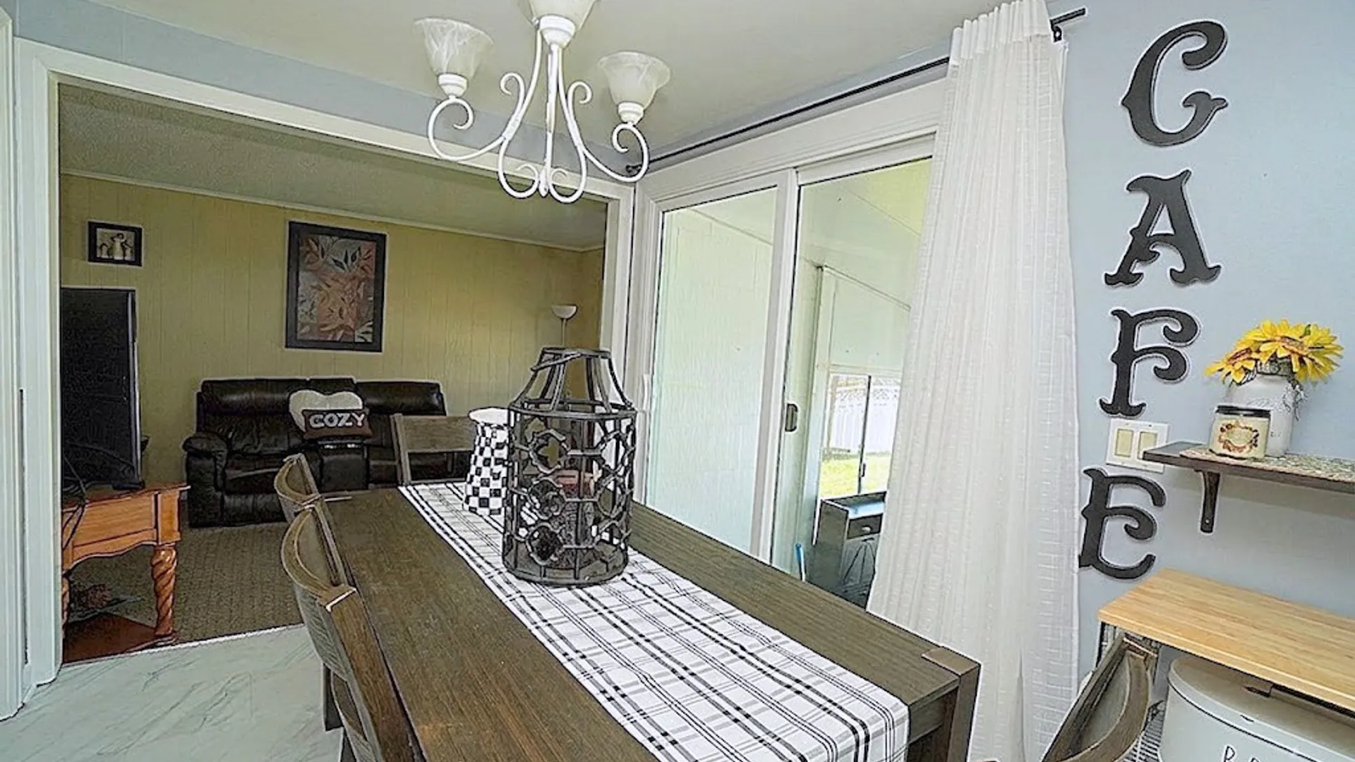 Property at 196 Glencove, Tonawanda, NY 14223 14