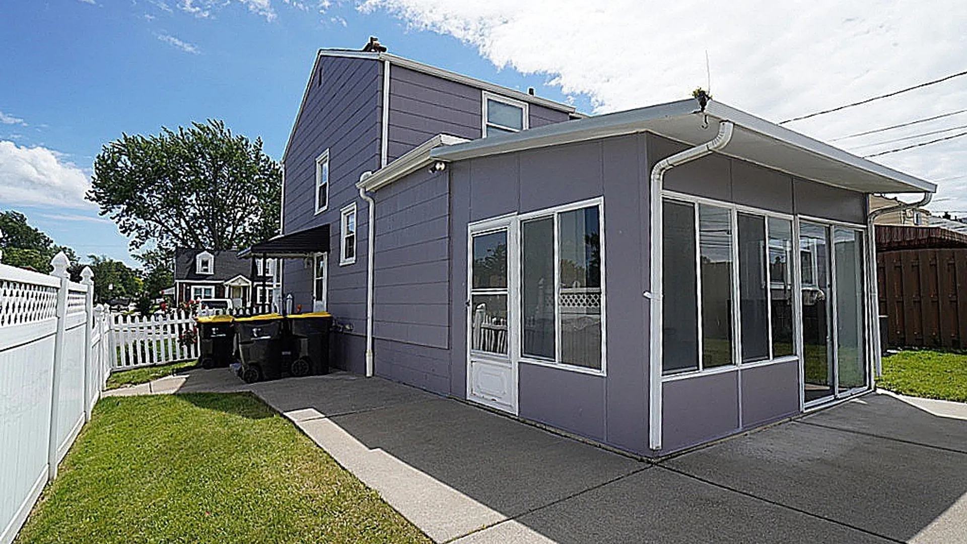 Property at 196 Glencove, Tonawanda, NY 14223 24
