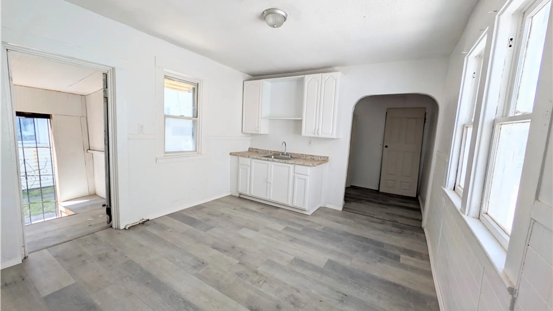 Property at 442 Goethe Street, Buffalo, NY 14212 11
