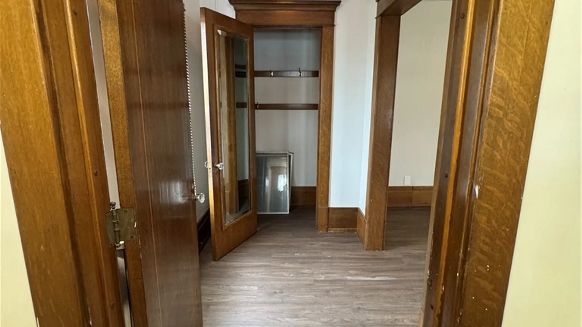 Property at 121 W Humboldt Parkway, Buffalo, NY 14214 21