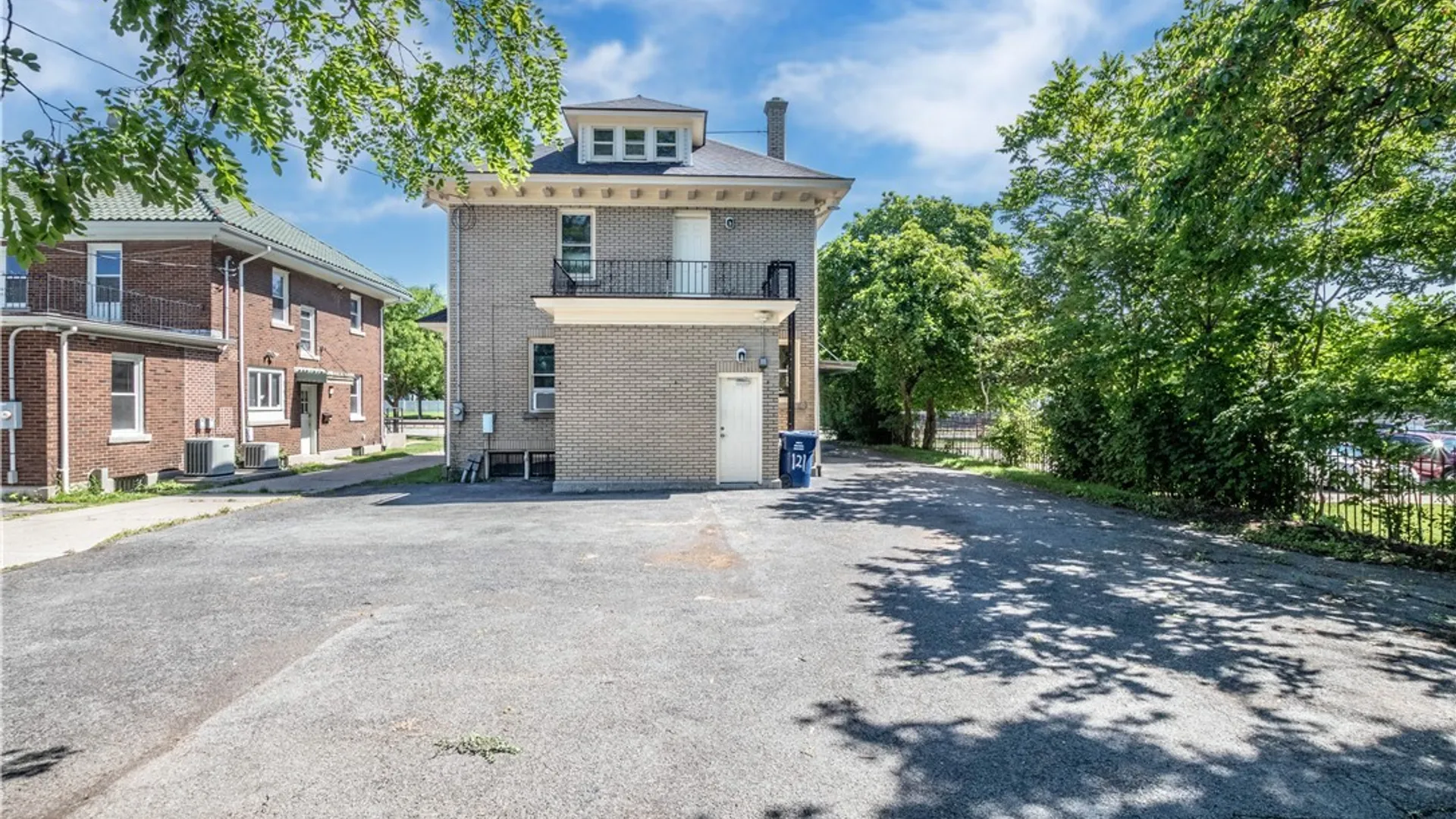 Property at 121 W Humboldt Parkway, Buffalo, NY 14214 32