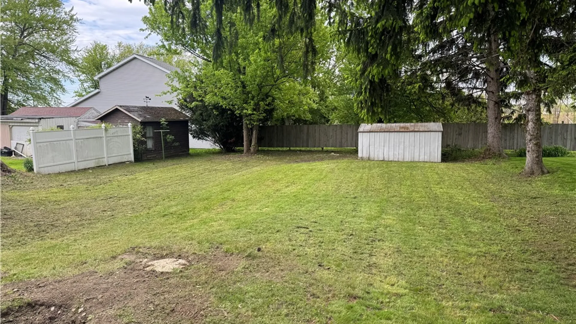 Property at 10652 W Sheridan Drive, Sheridan, NY 14048 11
