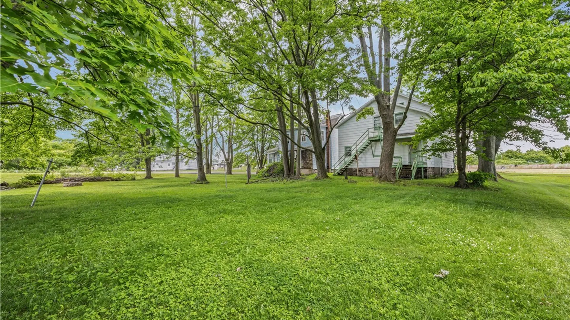 Property at 28 Franklin Street, Lyons, NY 14489 23
