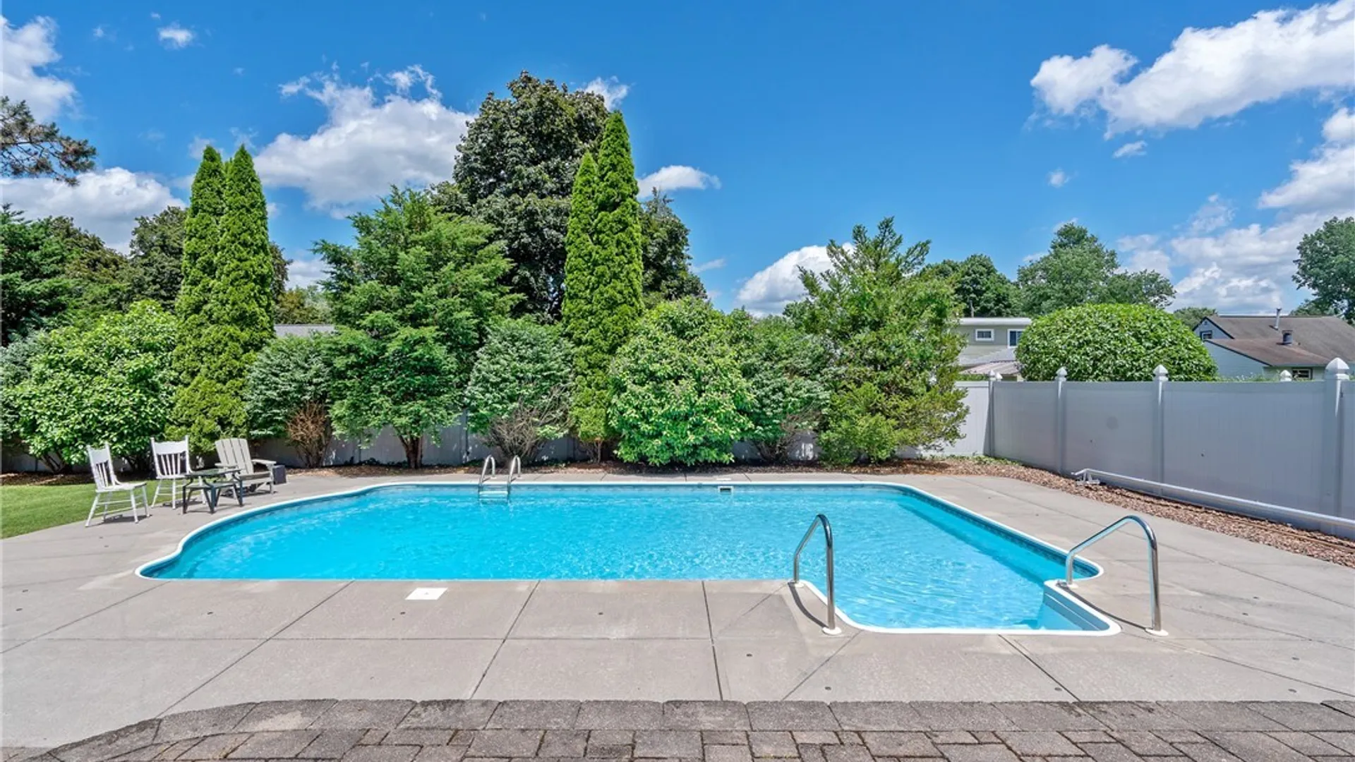 Property at 106 Zodiac Circle, Salina, NY 13090 33