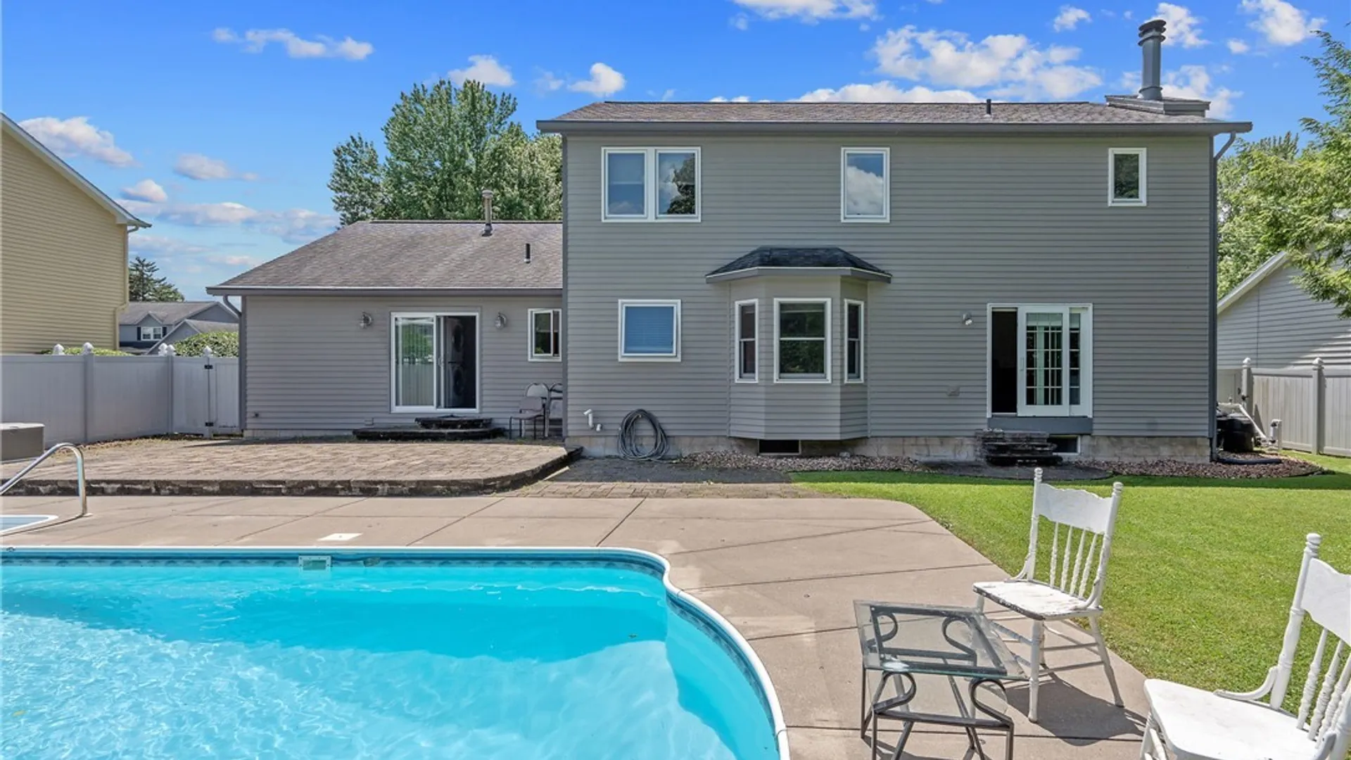 Property at 106 Zodiac Circle, Salina, NY 13090 35