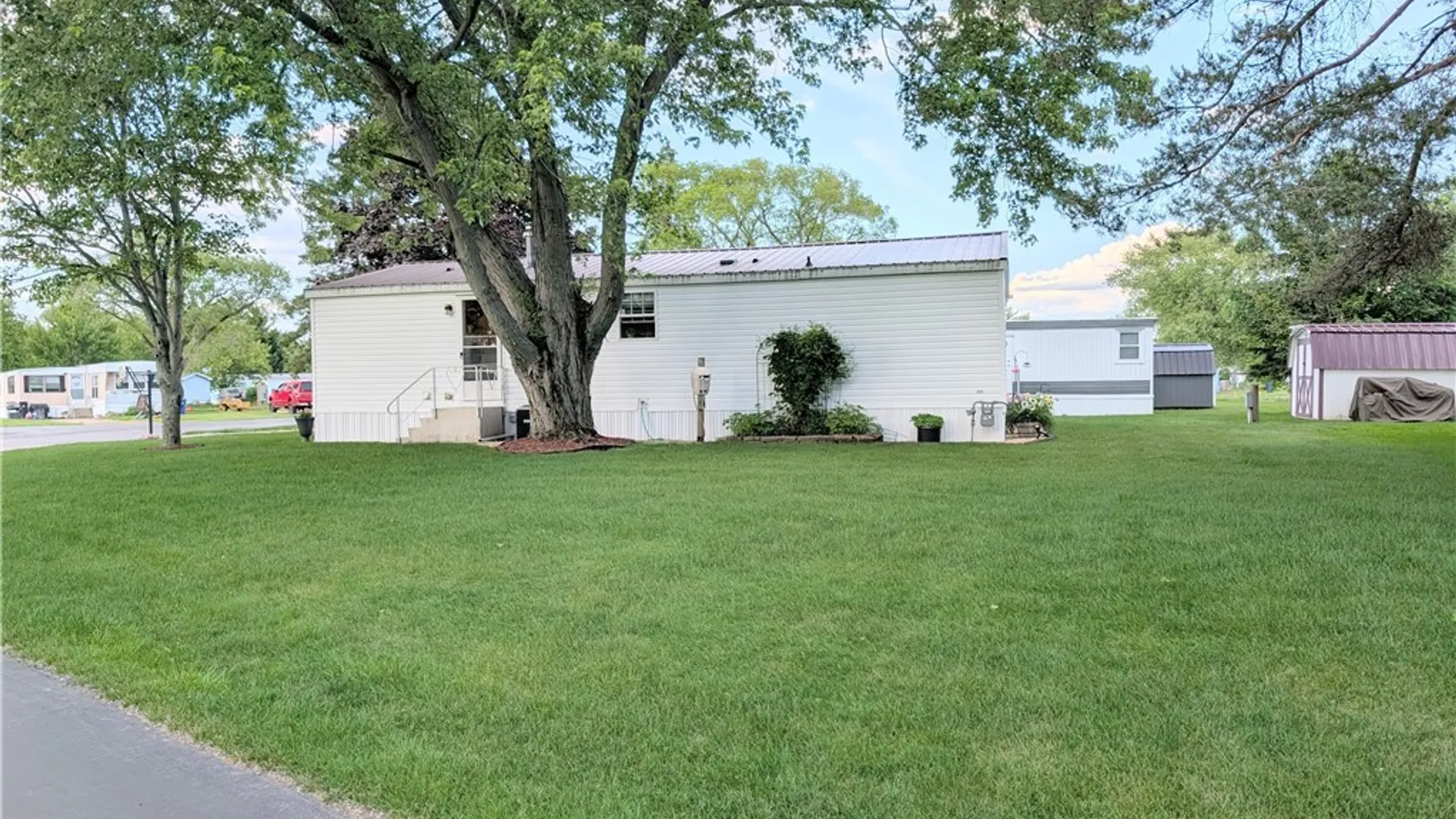 Property at 1067 Brookwood Drive, Evans, NY 14047 28