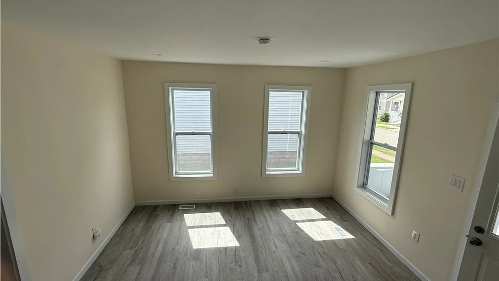 Property at 49 Fulton Street, Hornell, NY 14843 15